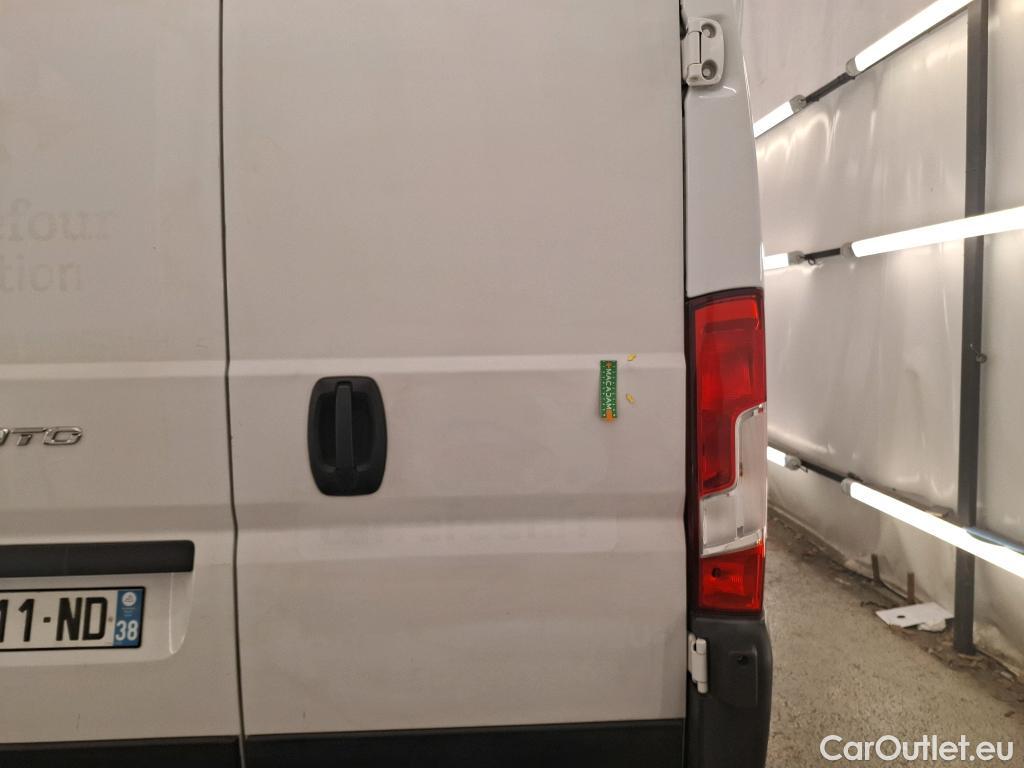  Fiat  Ducato FIAT  VU 4p Fourgon 3.0 M H2 2.0 Multijet 115 Pack Pro Nav #18