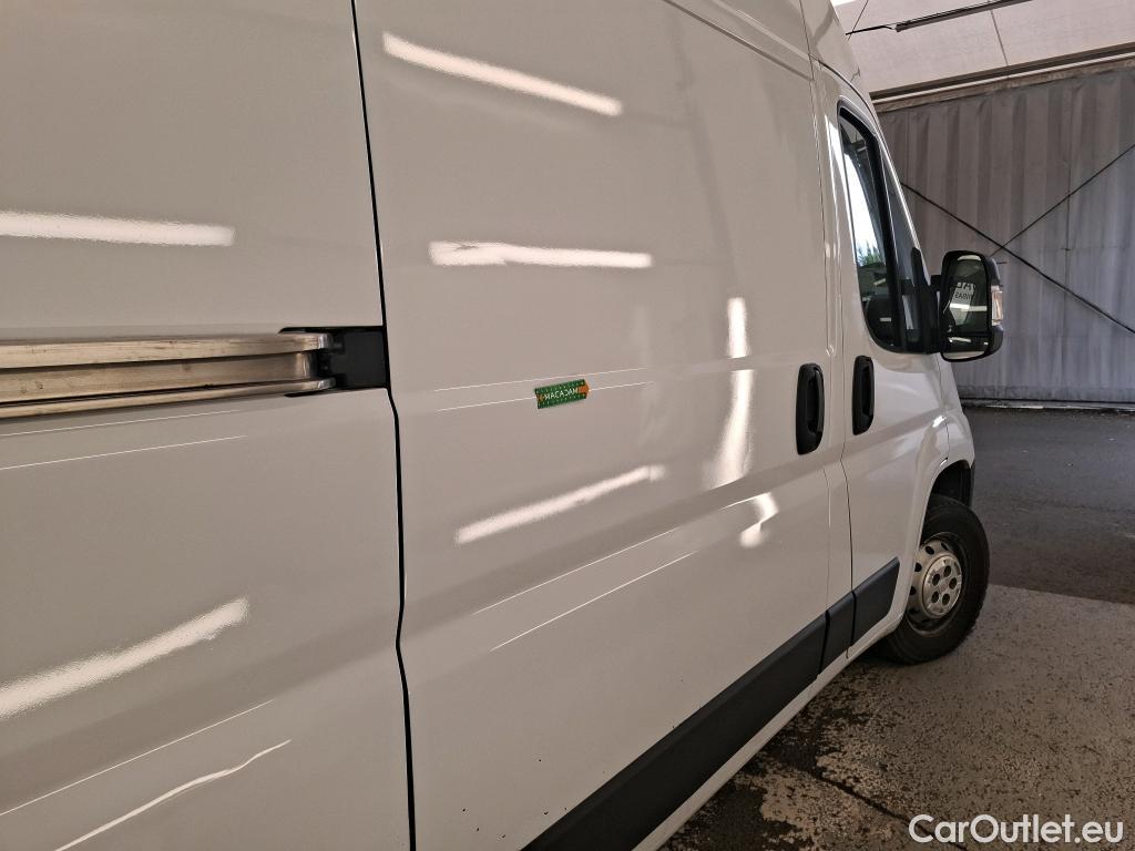  Fiat  Ducato FIAT  VU 4p Fourgon 3.0 M H2 2.0 Multijet 115 Pack Pro Nav #22