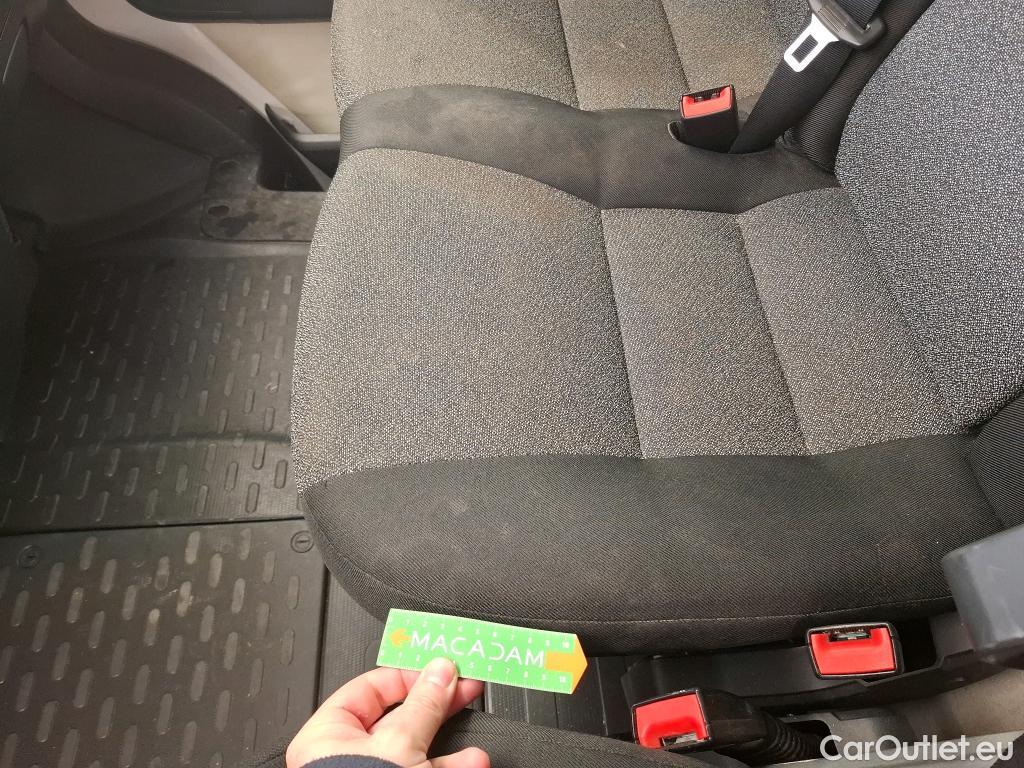  Fiat  Ducato FIAT  VU 4p Fourgon 3.0 M H2 2.0 Multijet 115 Pack Pro Nav #53