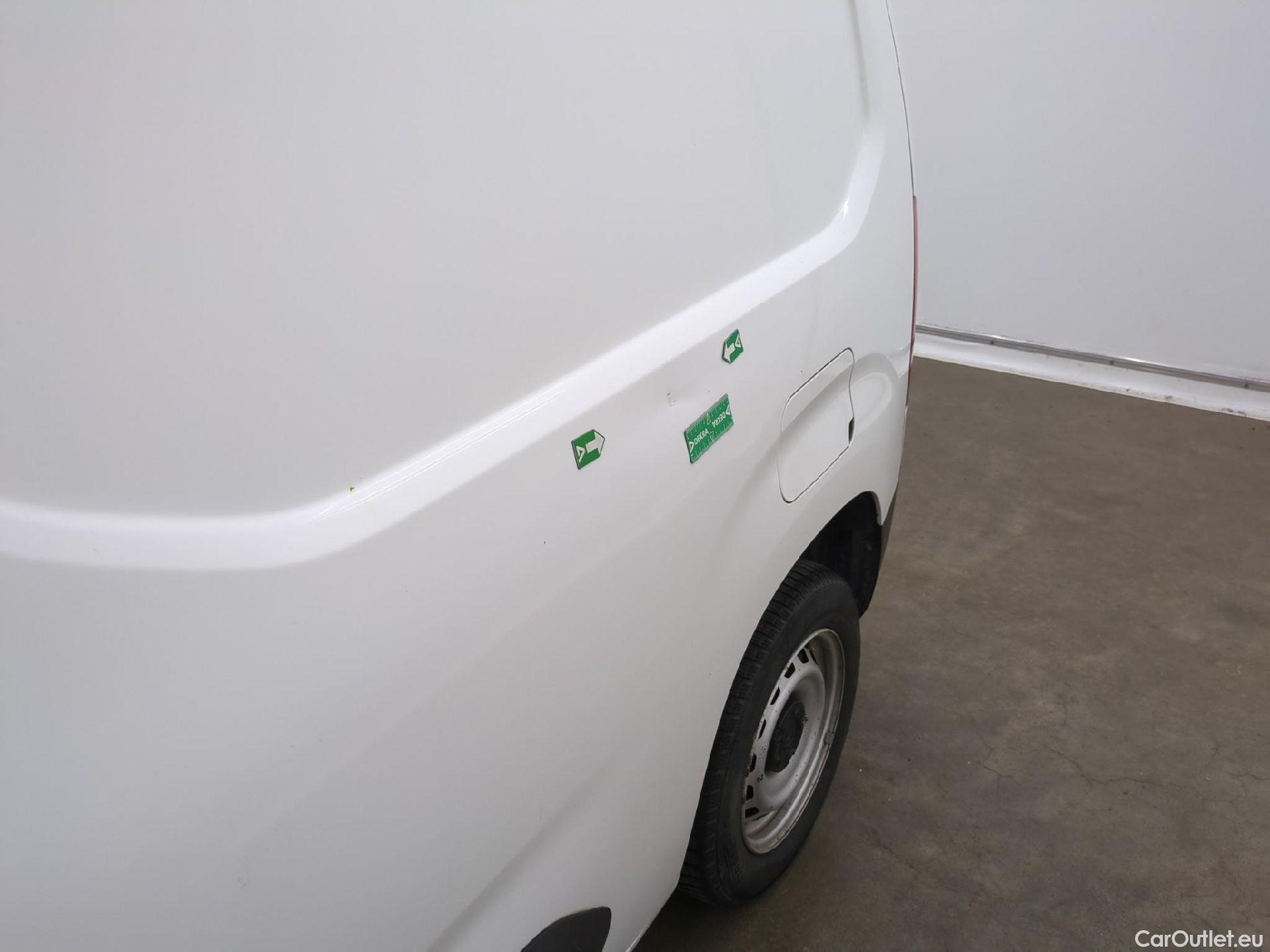  Citroen  Berlingo  Fourgon Club M 650 1.5 BlueHDi 100CV BVM6 E6d #21