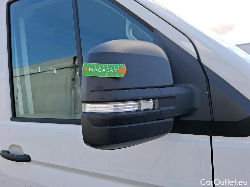  Volkswagen  Crafter  Fourgon e- 35 Fourgon mittellang Hochdach FWD 35kWh BVA #101