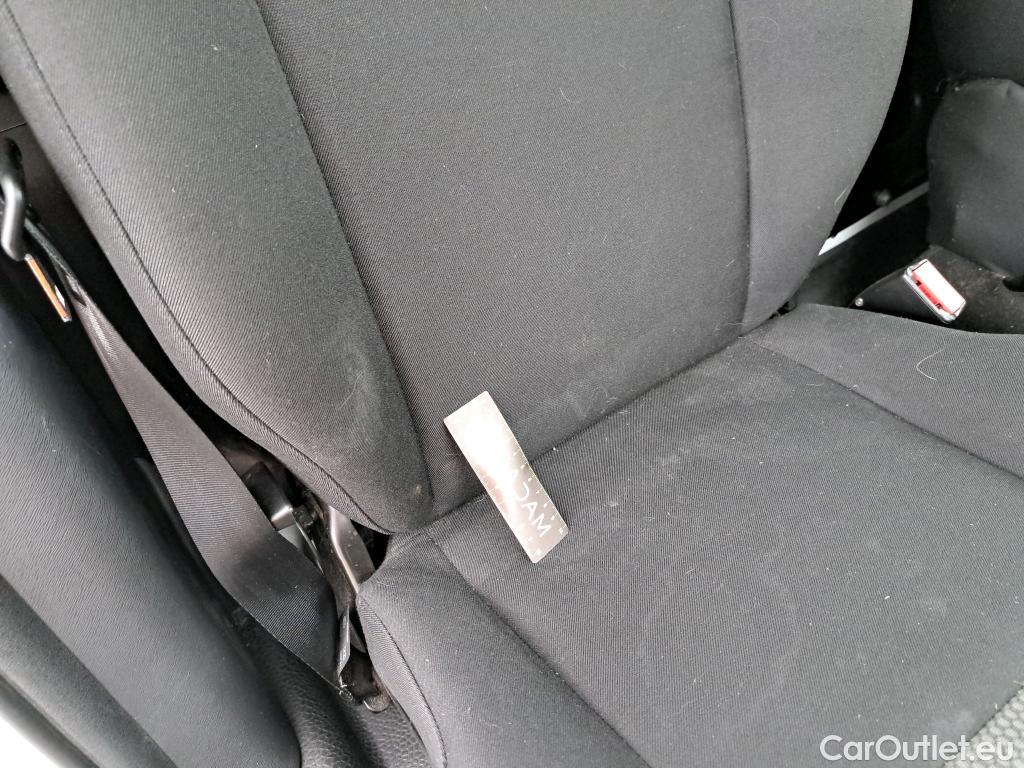 Renault  Kangoo RENAULT  Express / 2013 / 3P / Fourgonnette Z.E. Confort Achat Integral - 19 #21