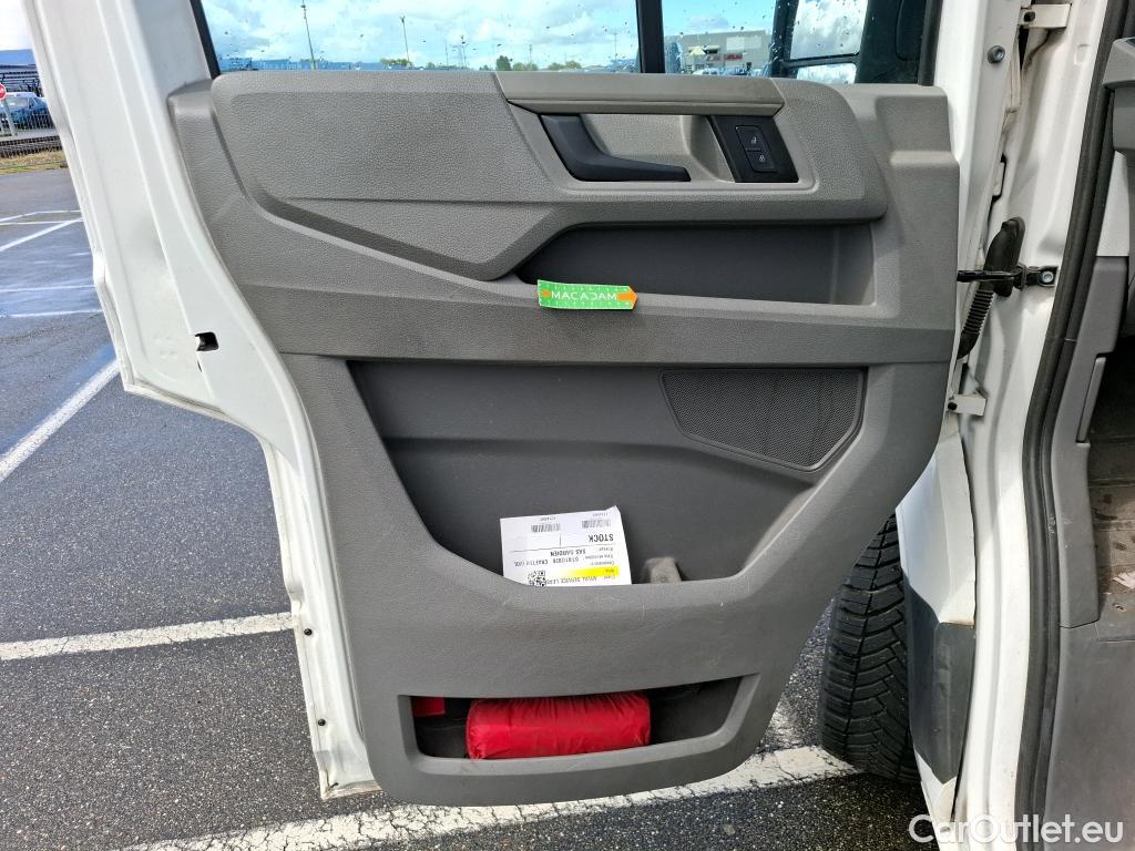  Volkswagen  Crafter  Fourgon e- 35 Fourgon mittellang Hochdach FWD 35kWh BVA #66