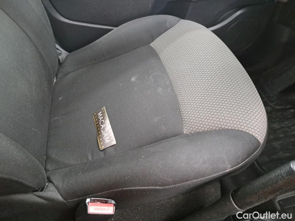  Renault  Kangoo RENAULT  Express / 2013 / 3P / Fourgonnette Z.E. Confort Achat Integral - 19 #19