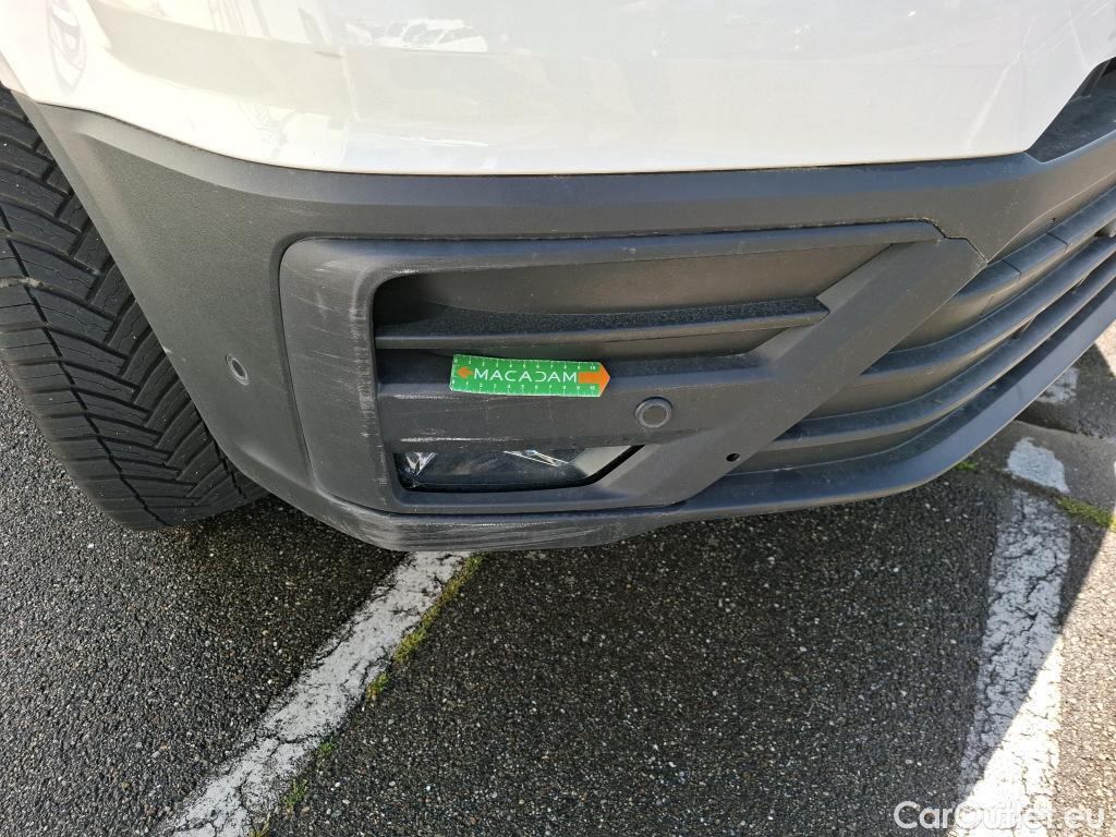 Volkswagen  Crafter  Fourgon e- 35 Fourgon mittellang Hochdach FWD 35kWh BVA #122