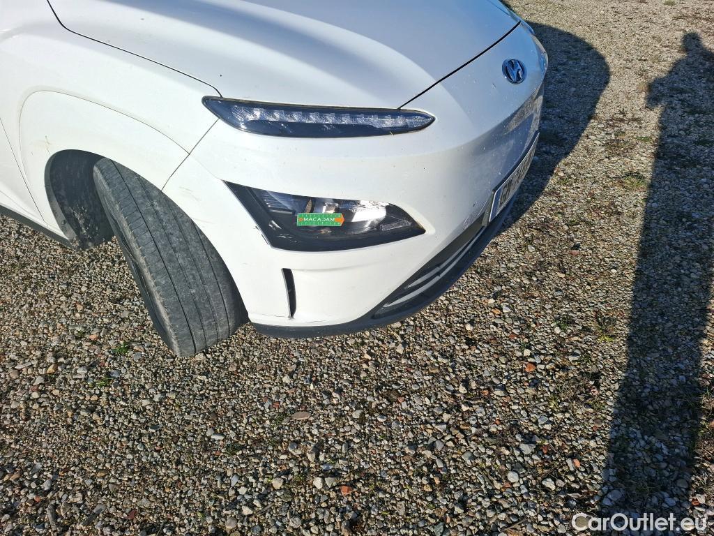  Hyundai  Konna HYUNDAI Kona / 2020 / 5P / SUV BEV 64KWH ELECTRIQUE 204CH INTUITIVE #9