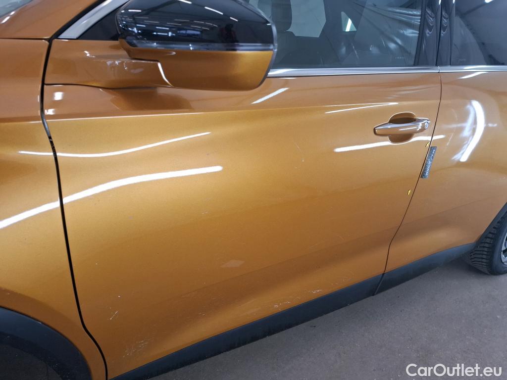  DS  DS7 DS DS 7 Crossback / 2017 / 5P / SUV E-TENSE 225 Executive #1