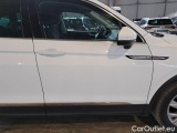  Volkswagen  Tiguan VOLKSWAGEN  / 2020 / 5P / SUV 1.5 TSI ACT ELEGANCE DSG #45