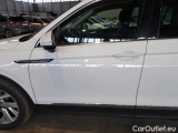  Volkswagen  Tiguan VOLKSWAGEN  / 2020 / 5P / SUV 1.5 TSI ACT ELEGANCE DSG #67