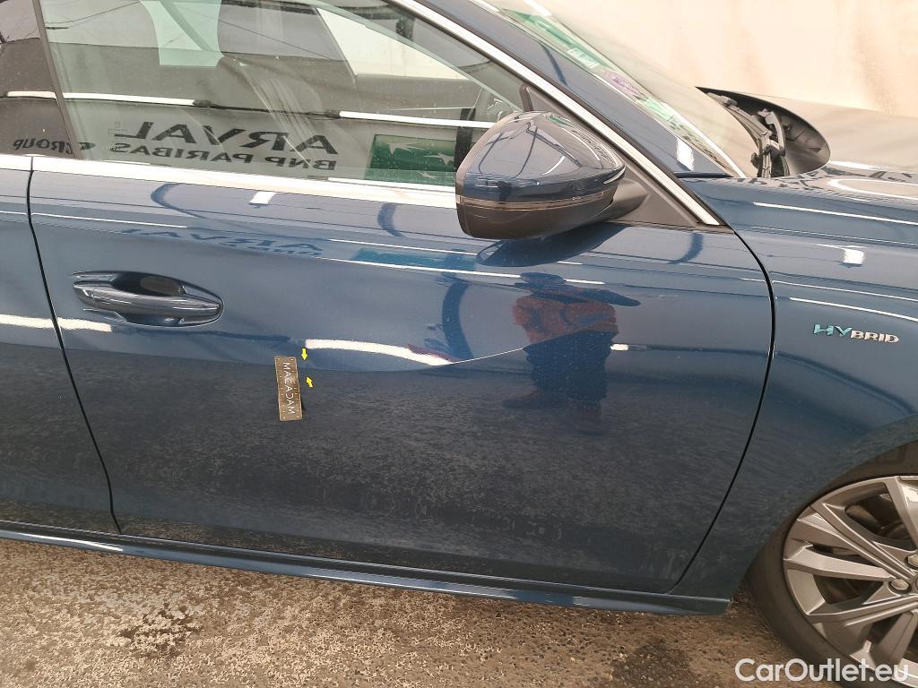  Peugeot  508 PEUGEOT  SW / 2018 / 5P / Break HYBRID 225 E-EAT8 ALLURE BUSINESS #11