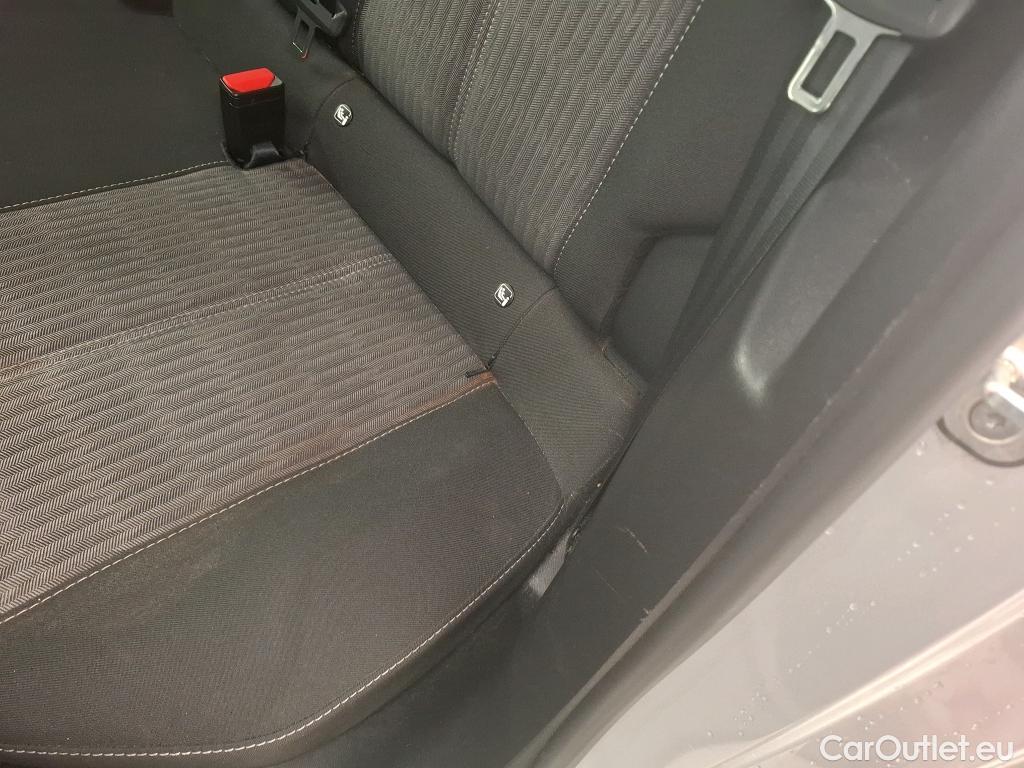  Opel  Corsa  F Elegance Business 1.2 Turbo 100CV BVM6 E6d #44