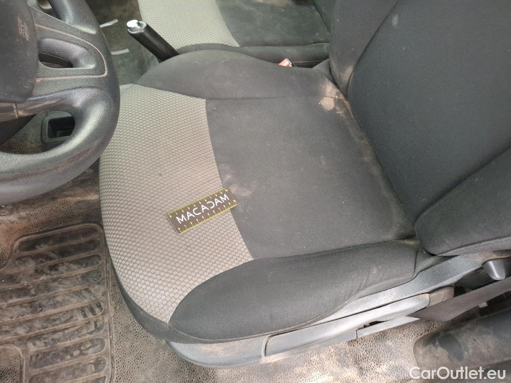  Renault  Kangoo  II Express Maxi Grand Confort 1.5 dCi 95CV BVM6 E6dT #16