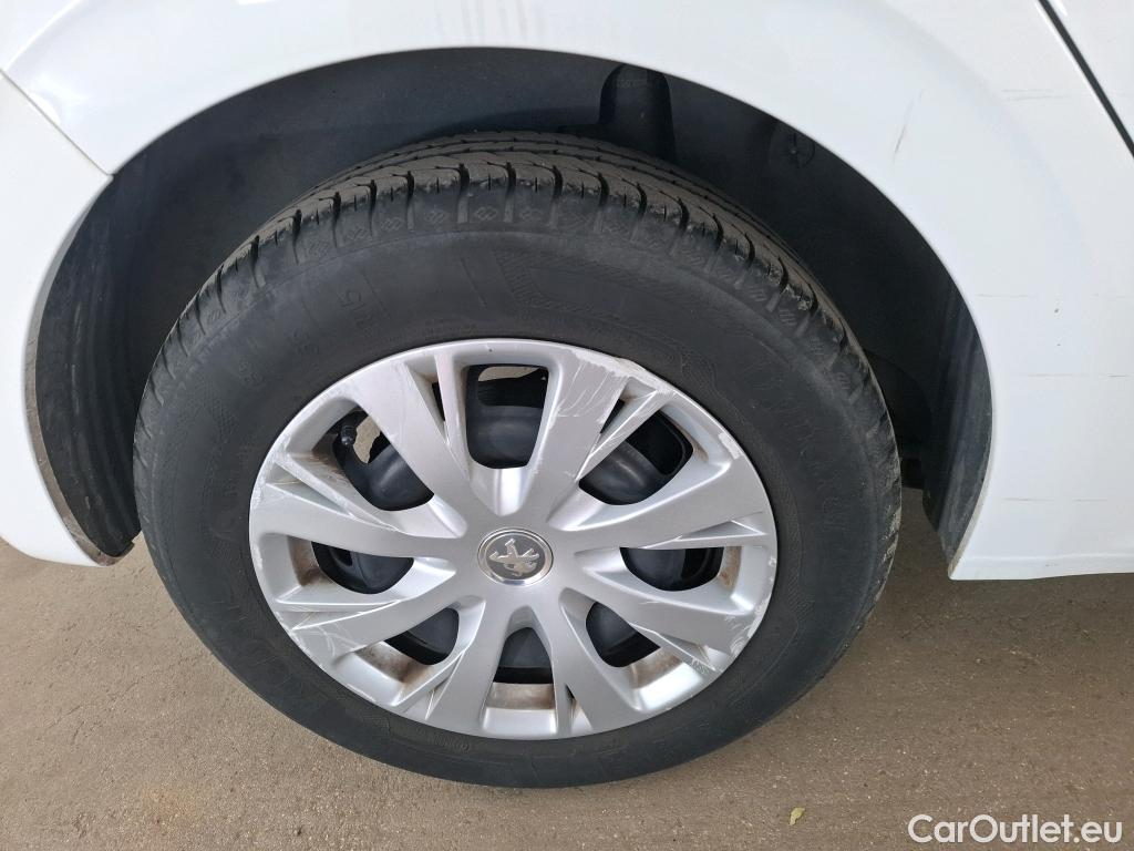  Peugeot  208  Affaire Premium Pack 1.5 HDi 100CV BVM5 E6dT #33
