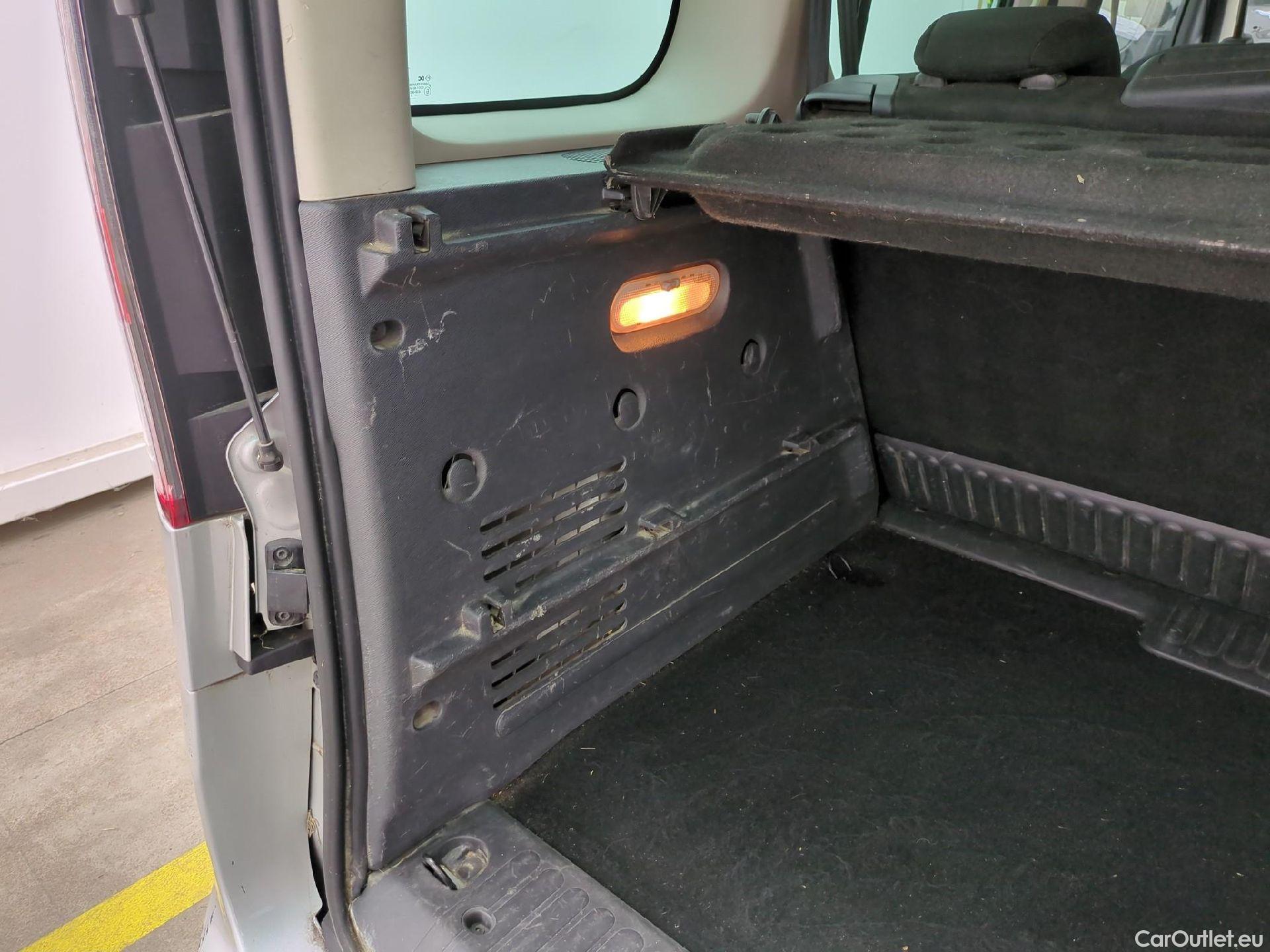  Renault  Kangoo  Intens N1 1.5 dCi 90CV BVM5 E6 #71