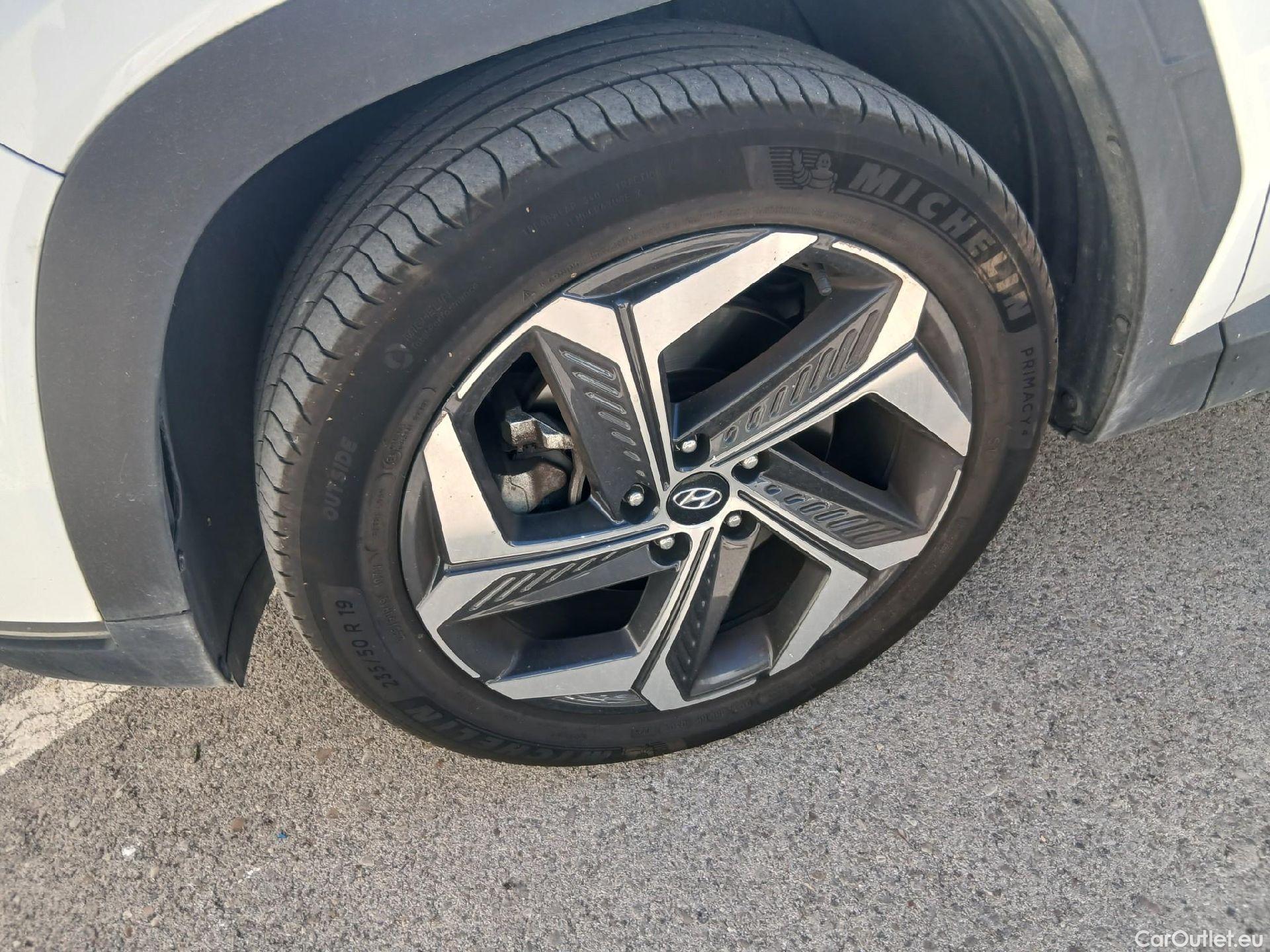  Hyundai  Tucson HYUNDAI  / 2020 / 5P / todoterreno 1.6 TGDI 169kW HEV Tecno Auto 2C #9