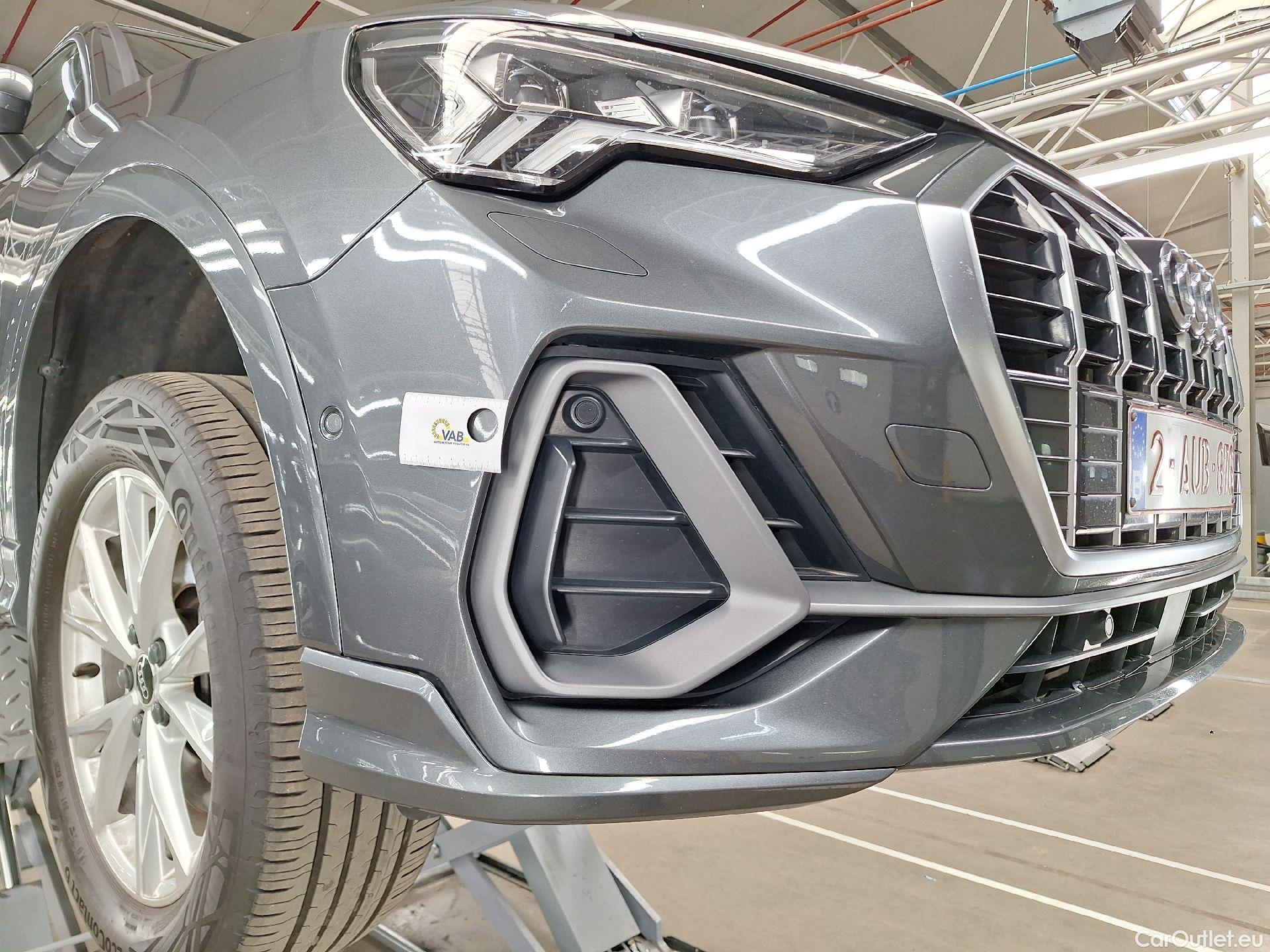  Audi  Q3 Audi,  '18 PHEV, Audi  45 TFSI e S tronic S Line 5d #44