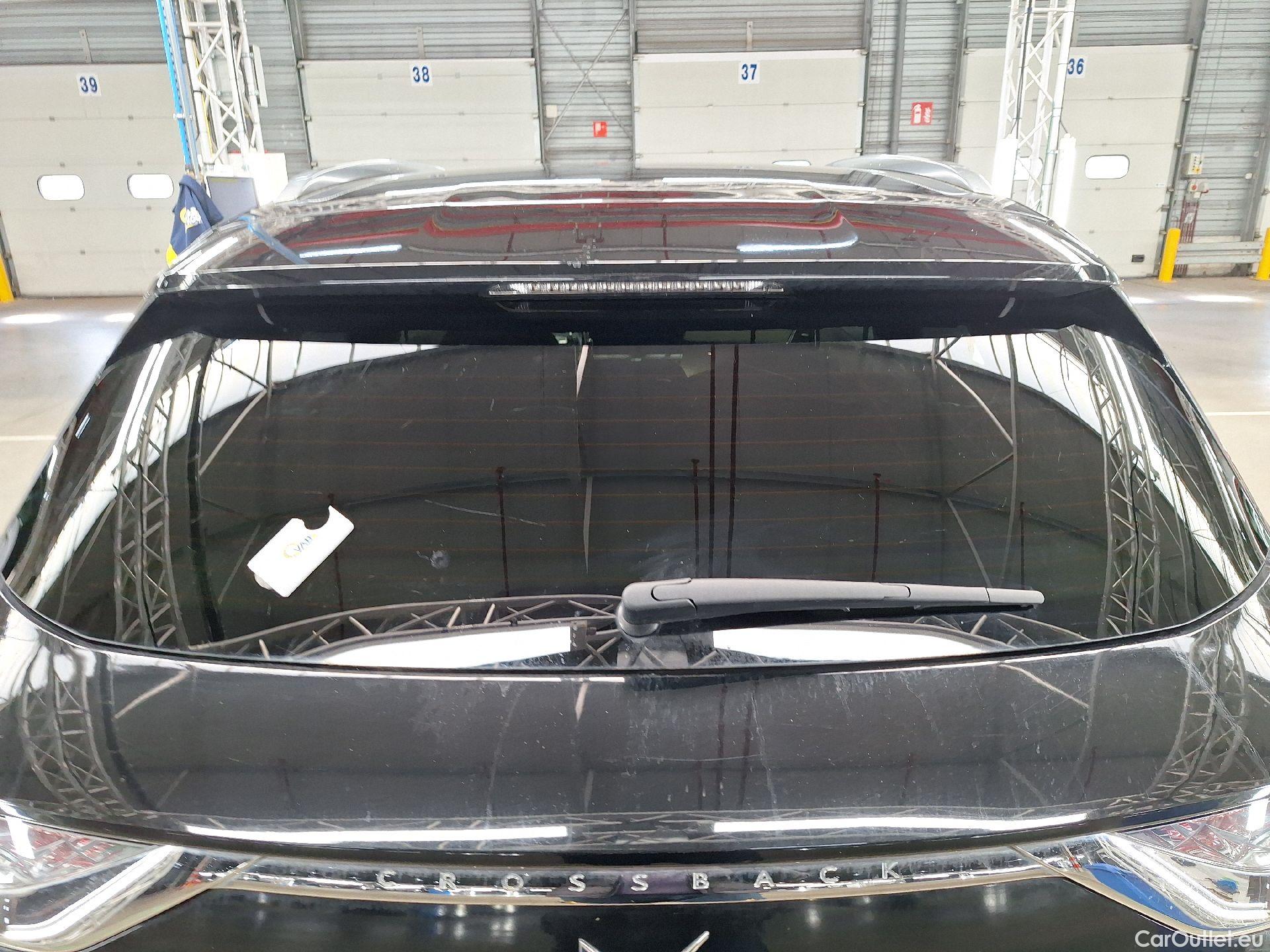  DS  DS7 DS,  CB '17, DS 7 Crossback E-Tense So Chic 5d #3
