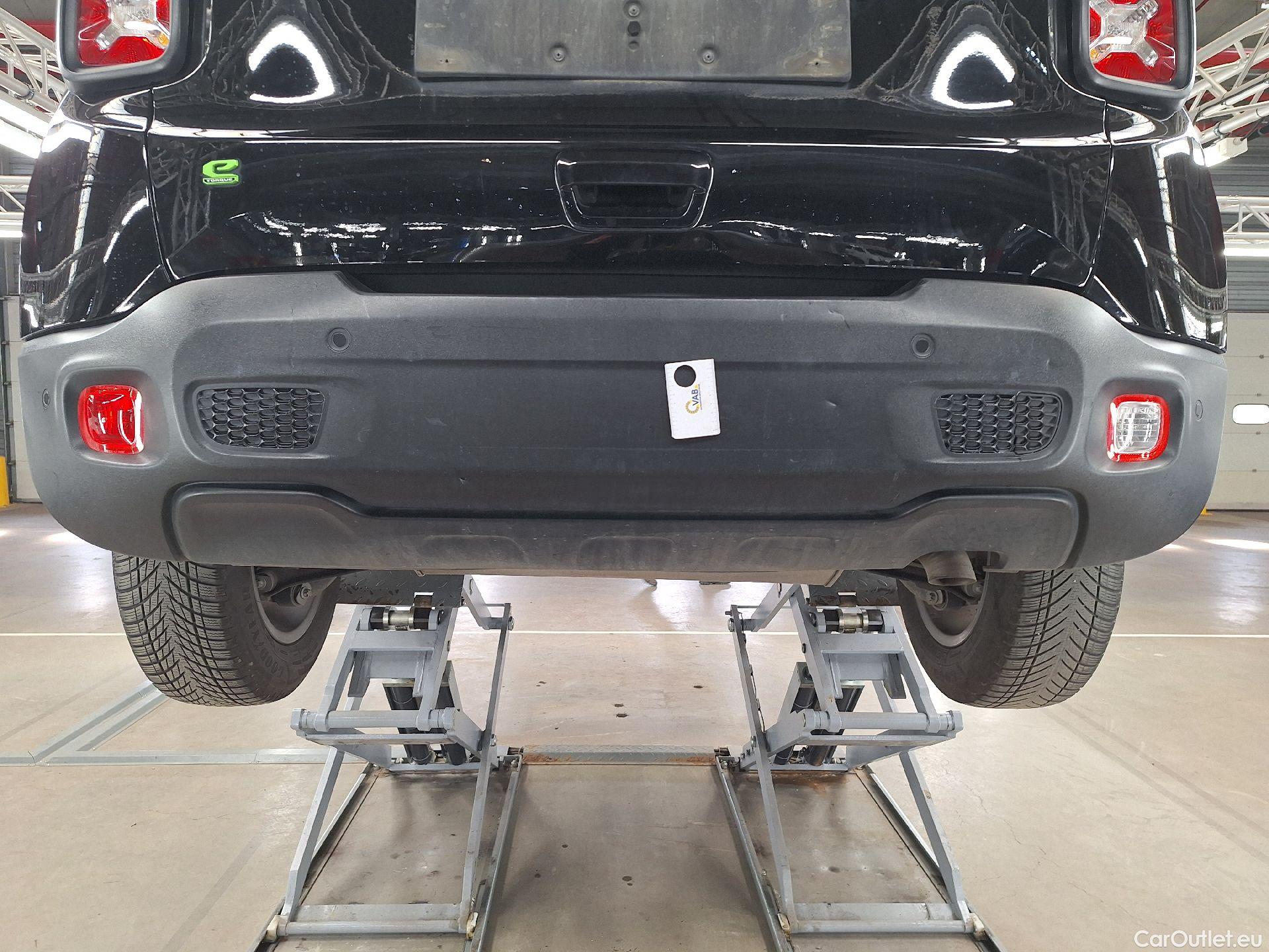  Jeep  Patriot Jeep, Renegade FL'18, Jeep Renegade 1.5 Turbo T4 130 4x2 MHEV DCT7 Longi #26