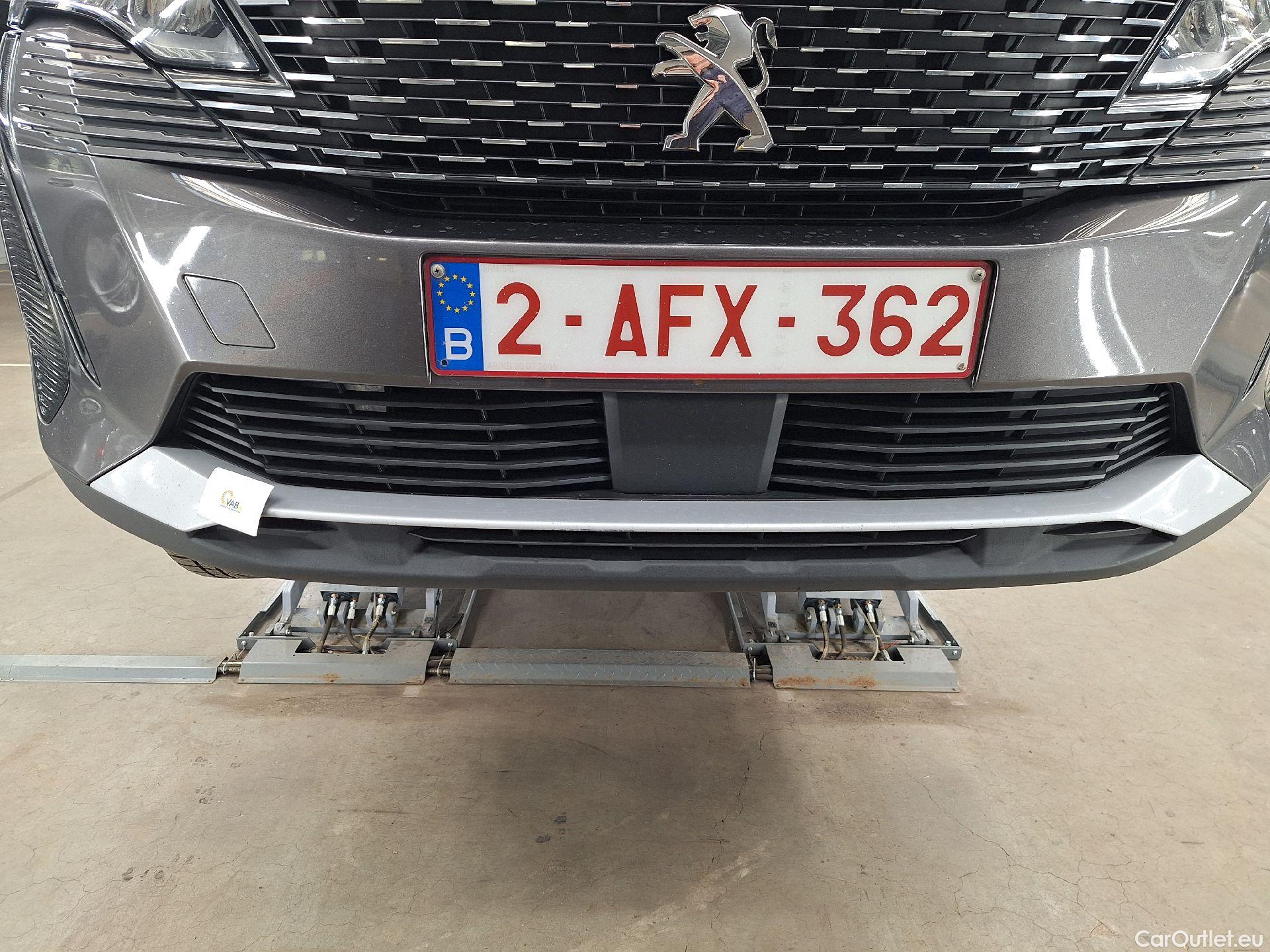  Peugeot  3008 Peugeot,  FL'20, Peugeot  1.5 BlueHDi 96kW S&S Active 5d #6
