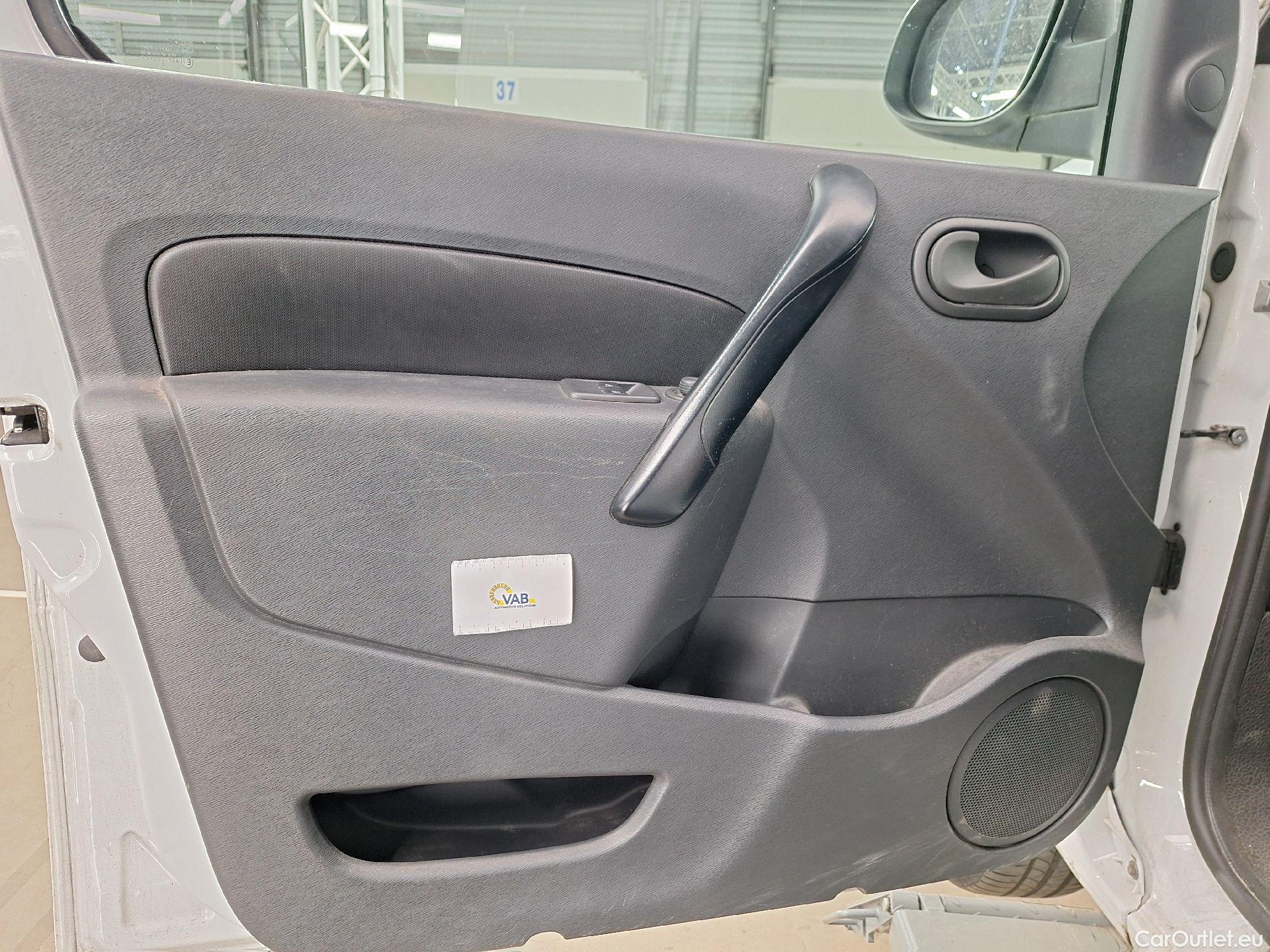  Renault  Kangoo Renault, _ Express '13, Renault  Express Energy dCi 75 Grand Confort #25