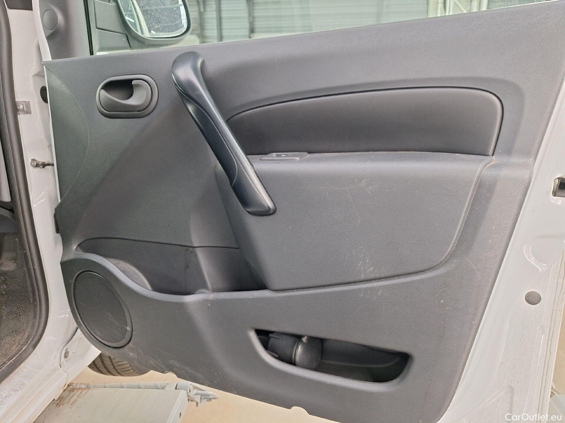  Renault  Kangoo Renault, _ Express '13, Renault  Express Energy dCi 75 Grand Confort #64