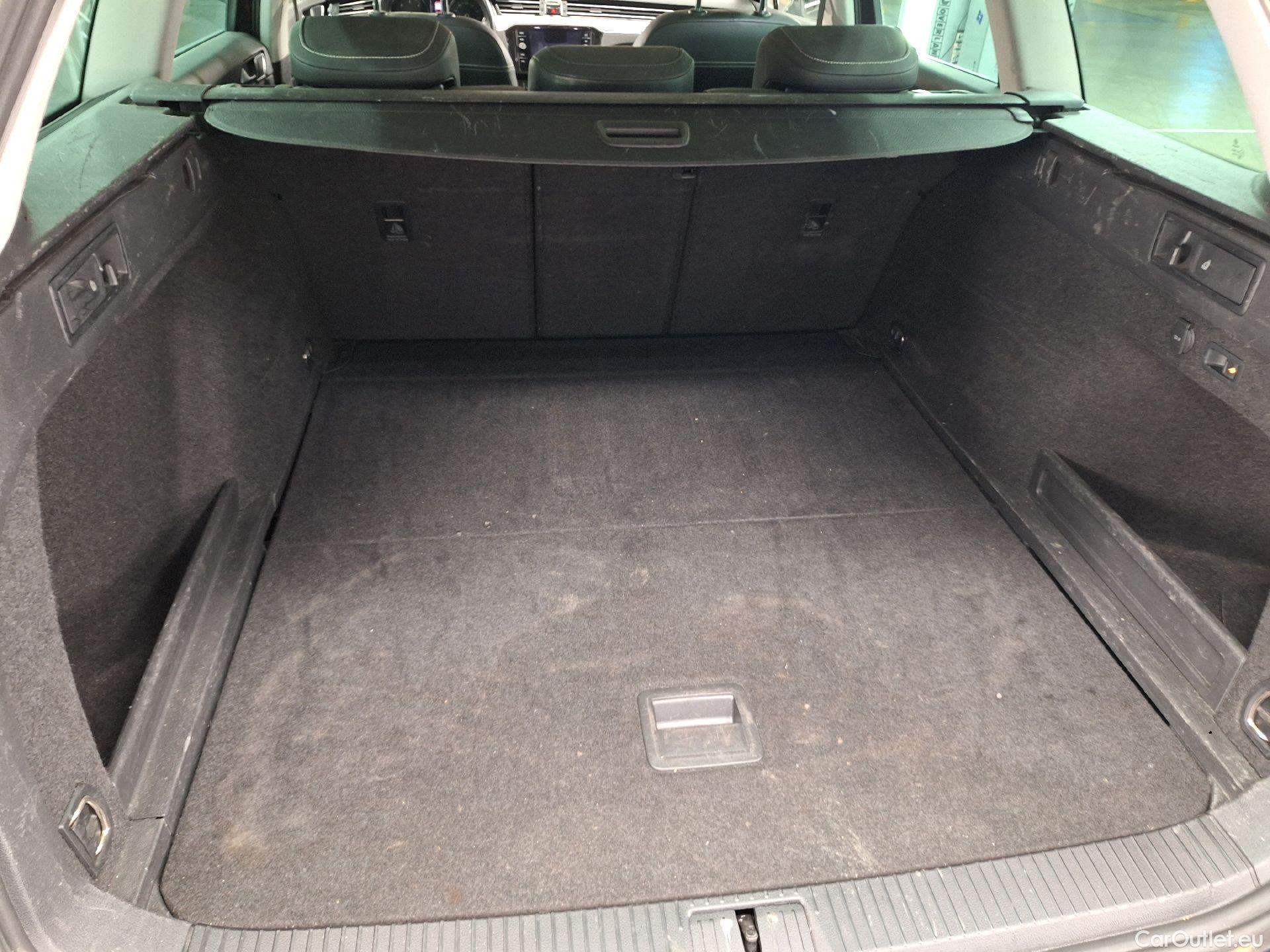  Volkswagen  Passat VW,  Variant FL'19, Volkswagen  Variant 2.0 TDI SCR 110kW DSG7 E #6
