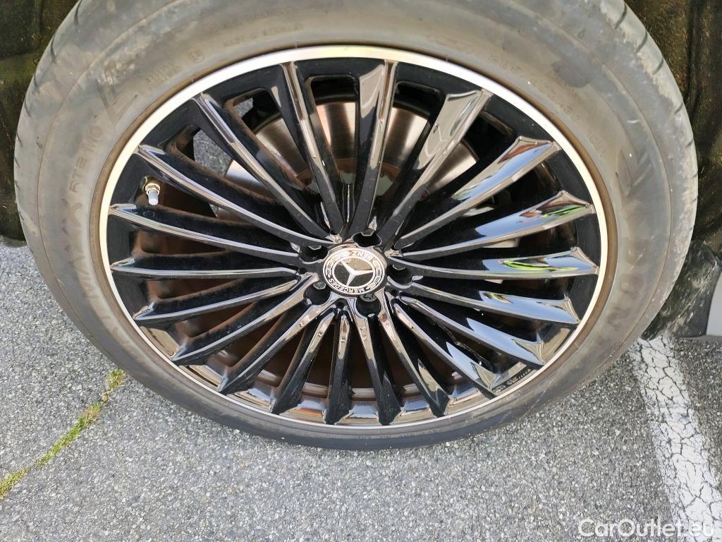  Mercedes  GLC MERCEDES-BENZ  / 2022 / 5P / SUV  400 e AMG Line 4MATIC #11