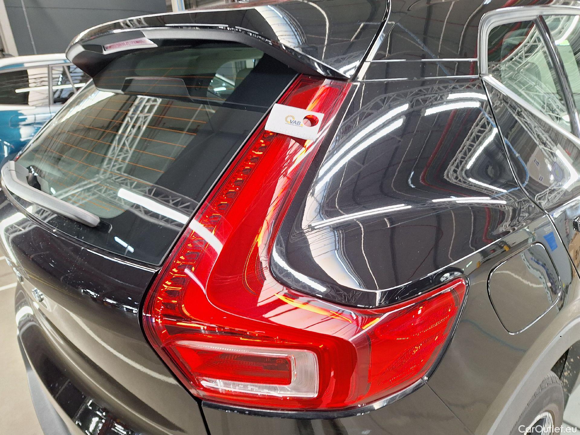  Volvo  XC 40 Volvo, XC40 '17, Volvo XC40 T2 Geartronic Inscription 5d #8