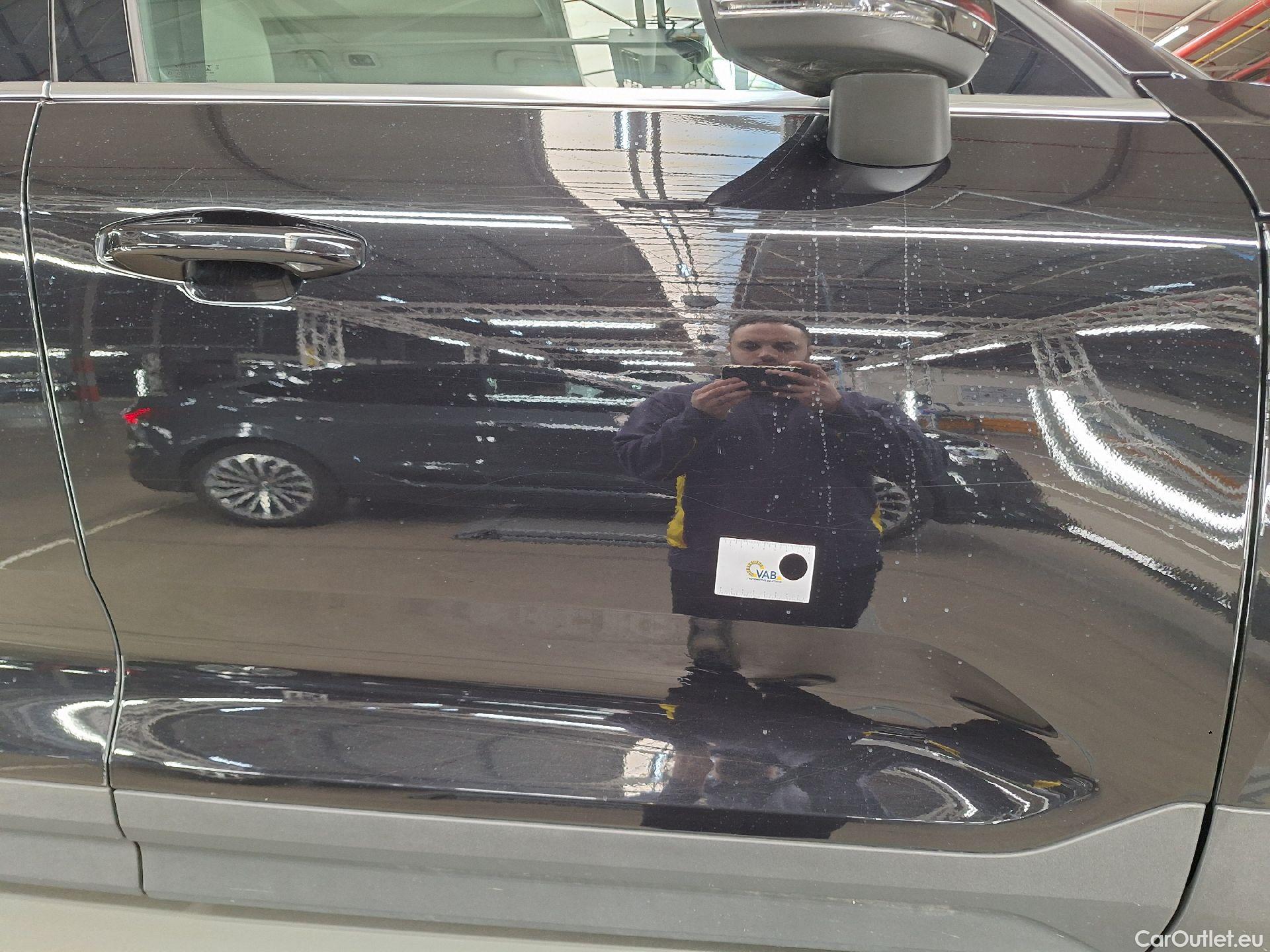  Volvo  XC 40 Volvo, XC40 '17, Volvo XC40 T2 Geartronic Inscription 5d #22
