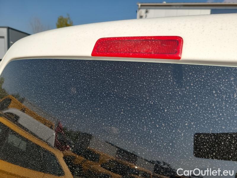  Volkswagen  Caddy  (2010)  1.0TSI 75 MAXI 4d #7