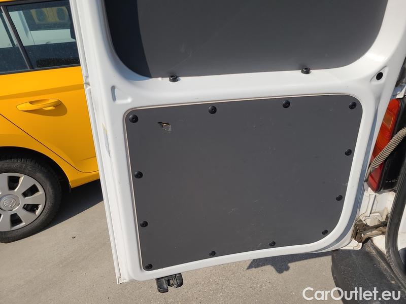  Volkswagen  Caddy  (2010)  1.0TSI 75 MAXI 4d #1