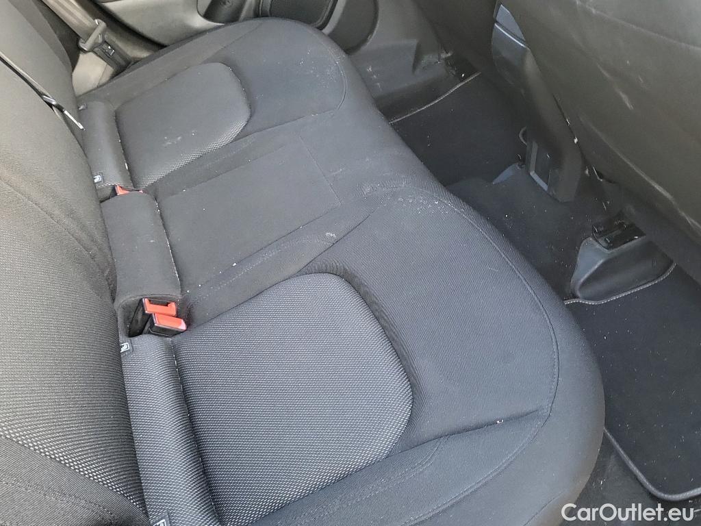  Jeep  Patriot JEEP Renegade / 2014 / 5P / todoterreno Sport Plus 1.0G 88kW (120CV) 4x2 #30