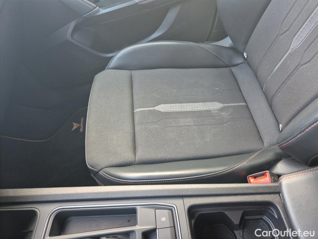 Cupra  Formentor CUPRA  1.4 e-Hybrid DSG (AC) 204 CV #8