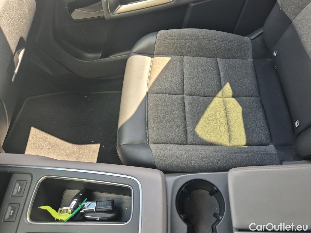  Citroen  C5 Aircross CITROEN  / 2018 / 5P / todoterreno BlueHdi 96kW (130CV) S&S EAT8 Feel #10