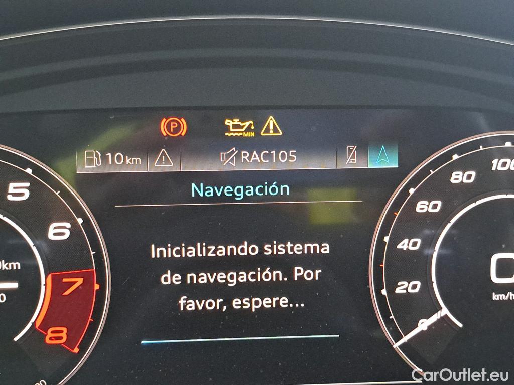  Audi  A4 AUDI  / 2019 / 5P / familiar RS4 Avant TFSI 331kW quattro tiptronic #23