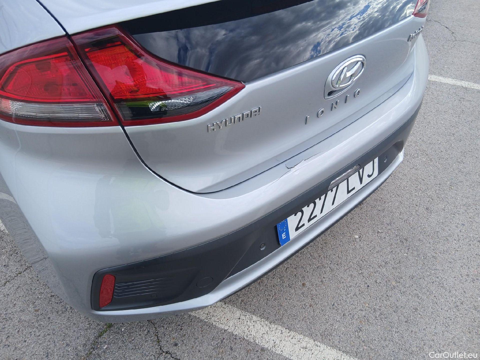  Hyundai   Ioniq HYUNDAI / 2019 / 5P / berlina con portón 1.6 GDI HEV Klass DCT #34