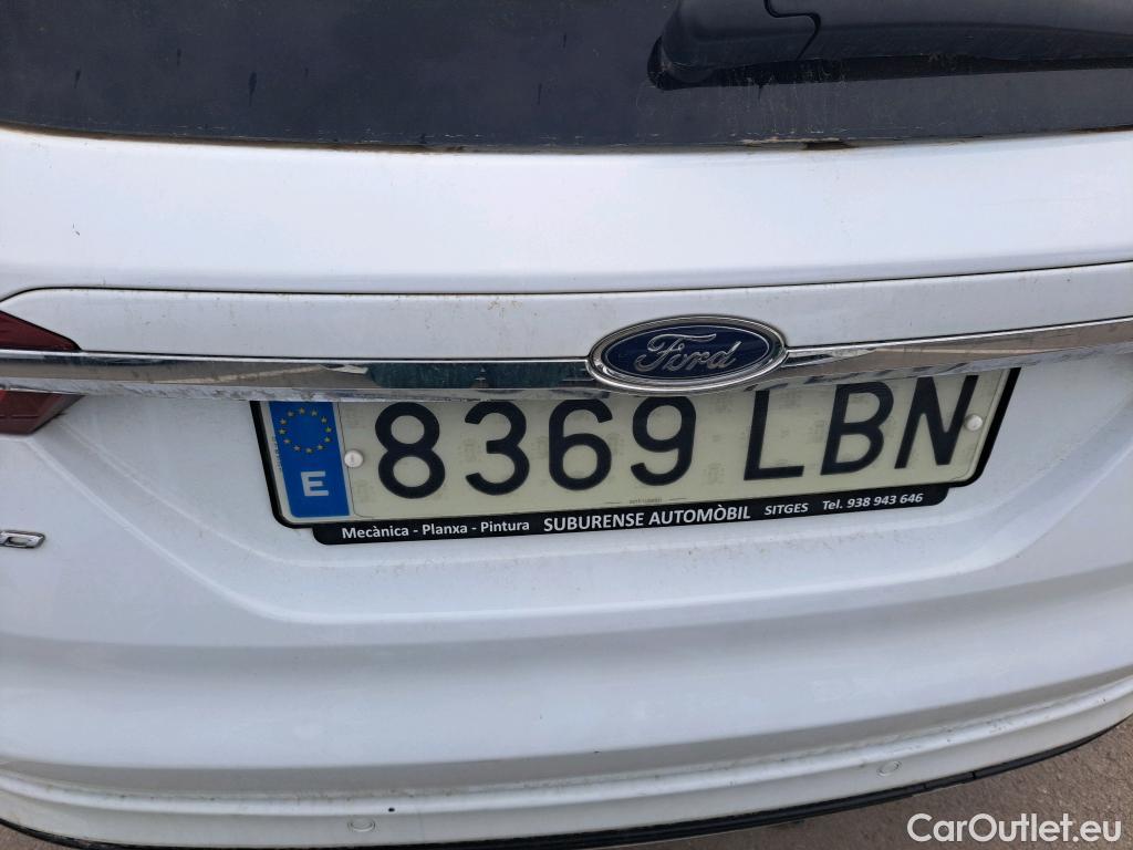  Ford  Mondeo FORD  / 2014 / 5P / familiar 2.0 Híbrido 137kW (187CV) Titanium HEV #16
