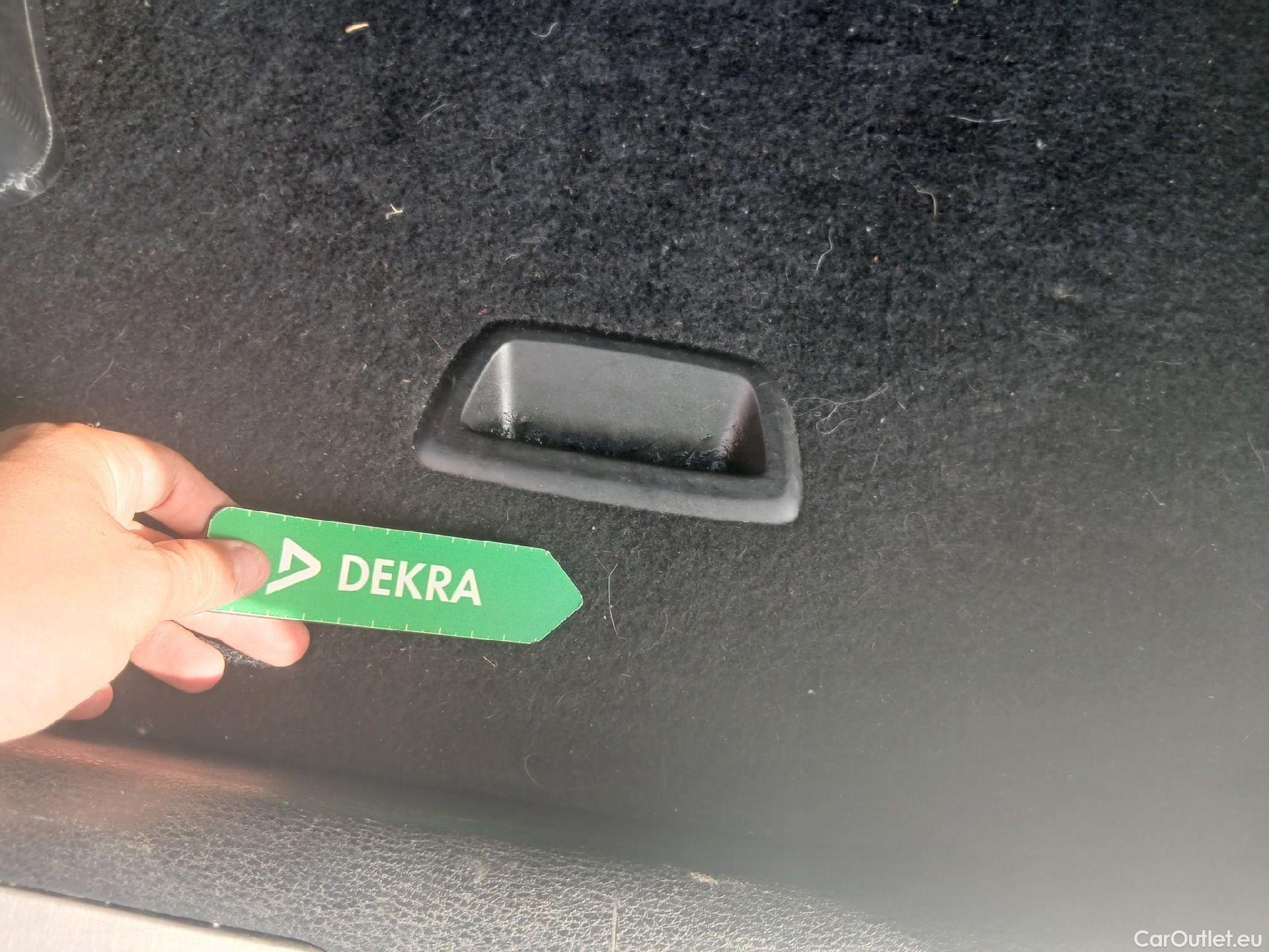  Bmw  X2 BMW  sDrive18i (CX) #27