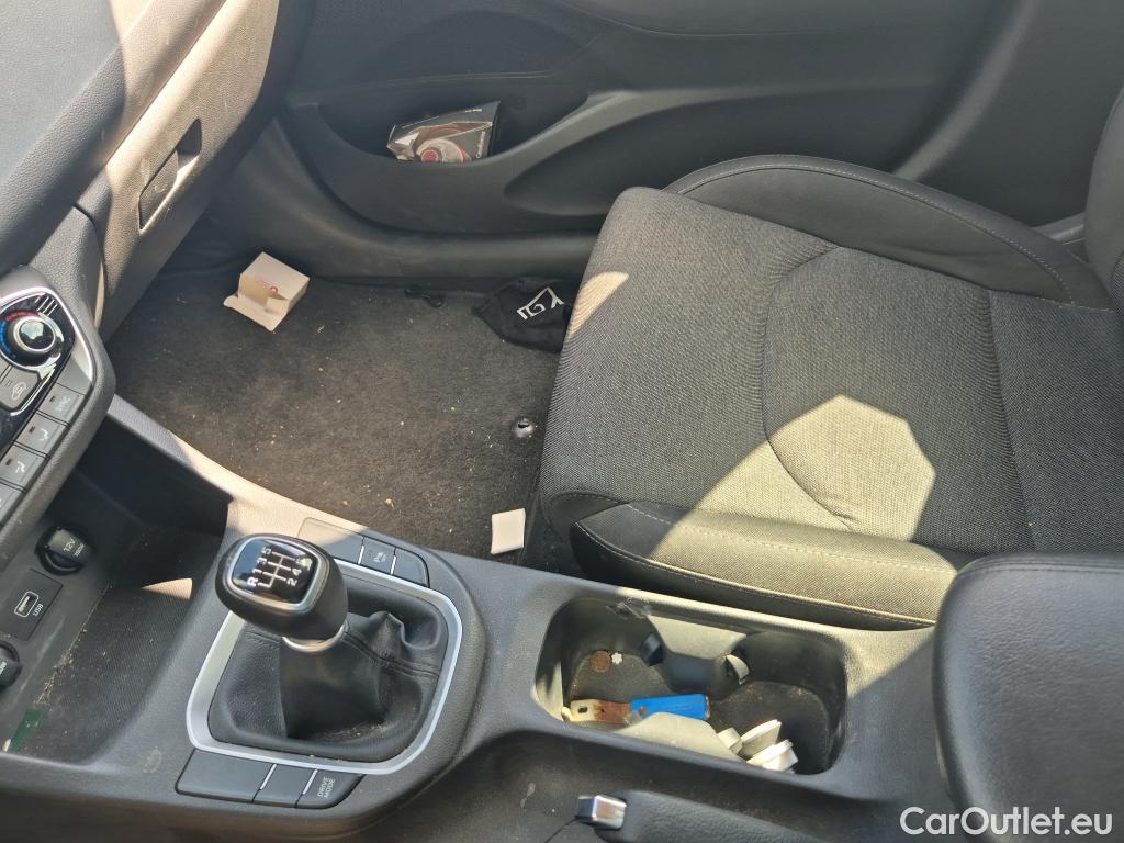  Hyundai  i30 HYUNDAI  / 2020 / 5P / berlina con portón 1.0 TGDI 48V Klass #26