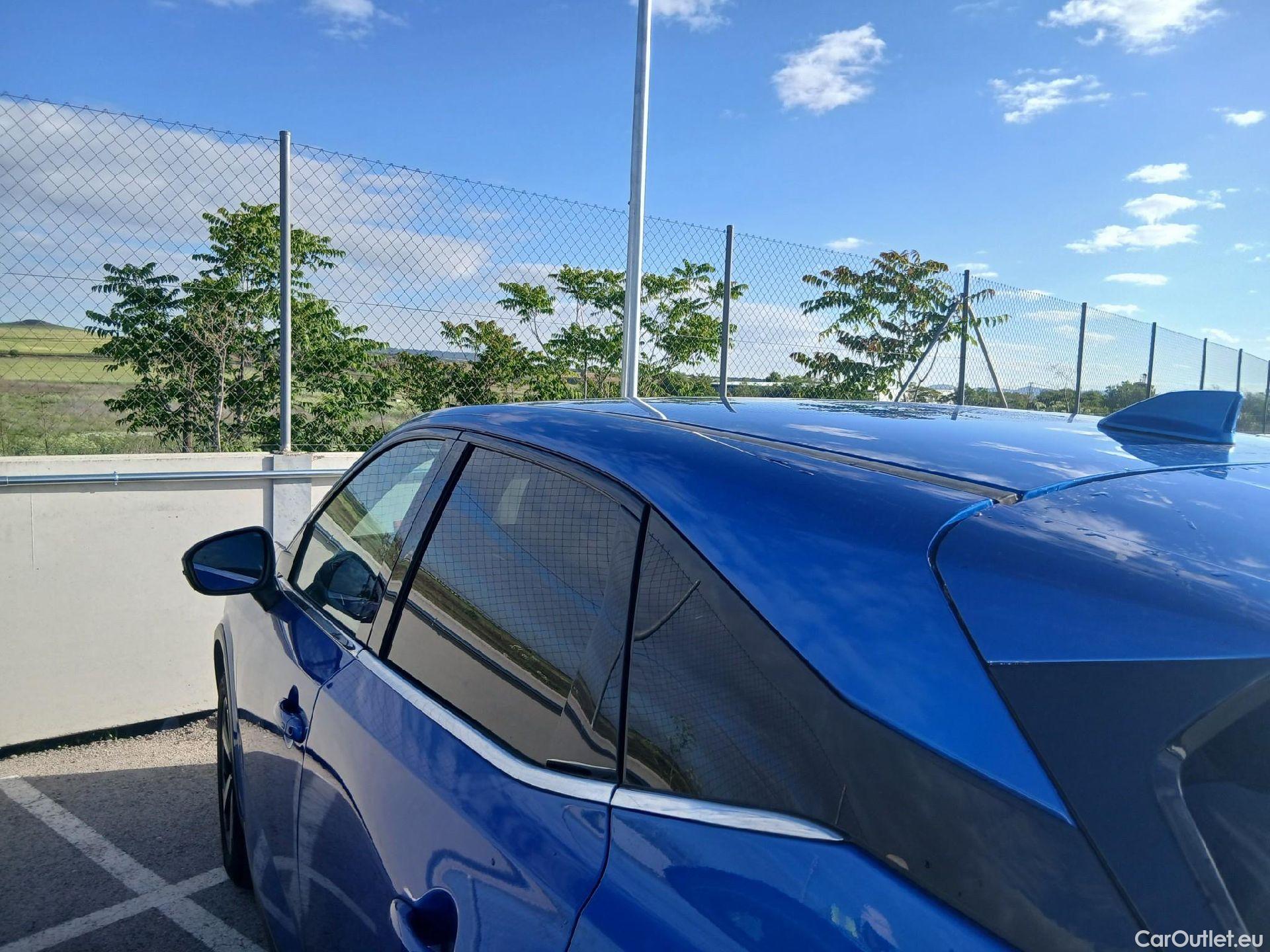  Nissan  Qashqai NISSAN  / 2021 / 5P / todoterreno DIG-T 103kW mHEV 4x2 N-GO(SP) #12