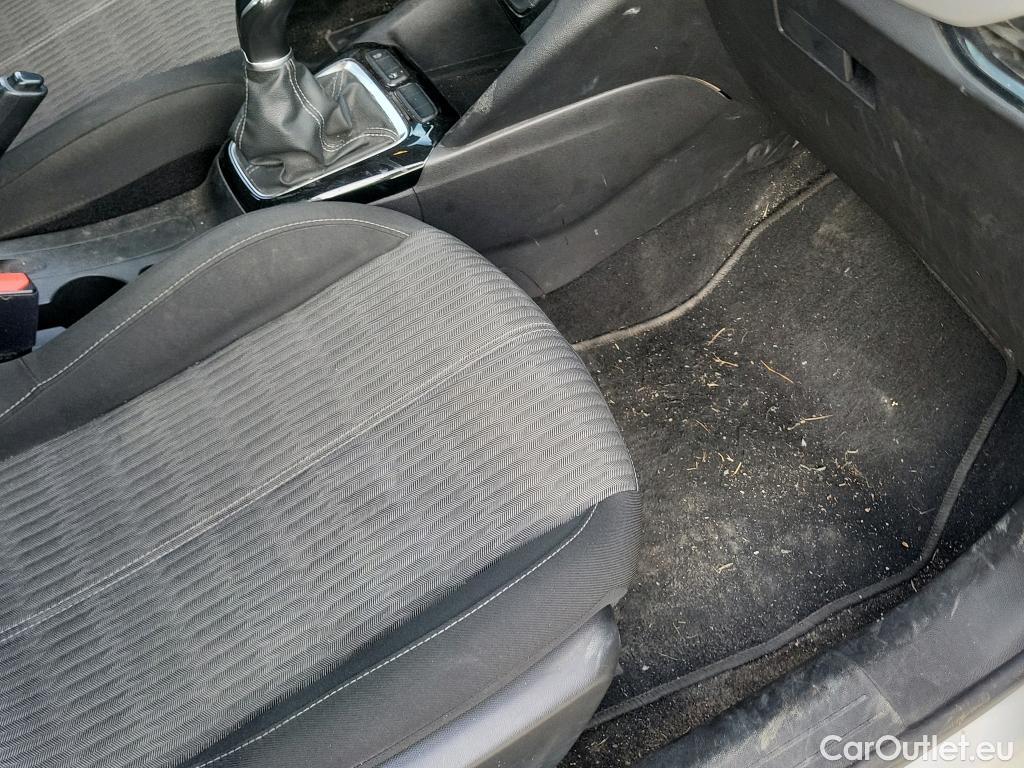  Opel  Corsa OPEL  / 2019 / 5P / berlina con portón 1.2 XEL 55kW (75CV) Edition #25