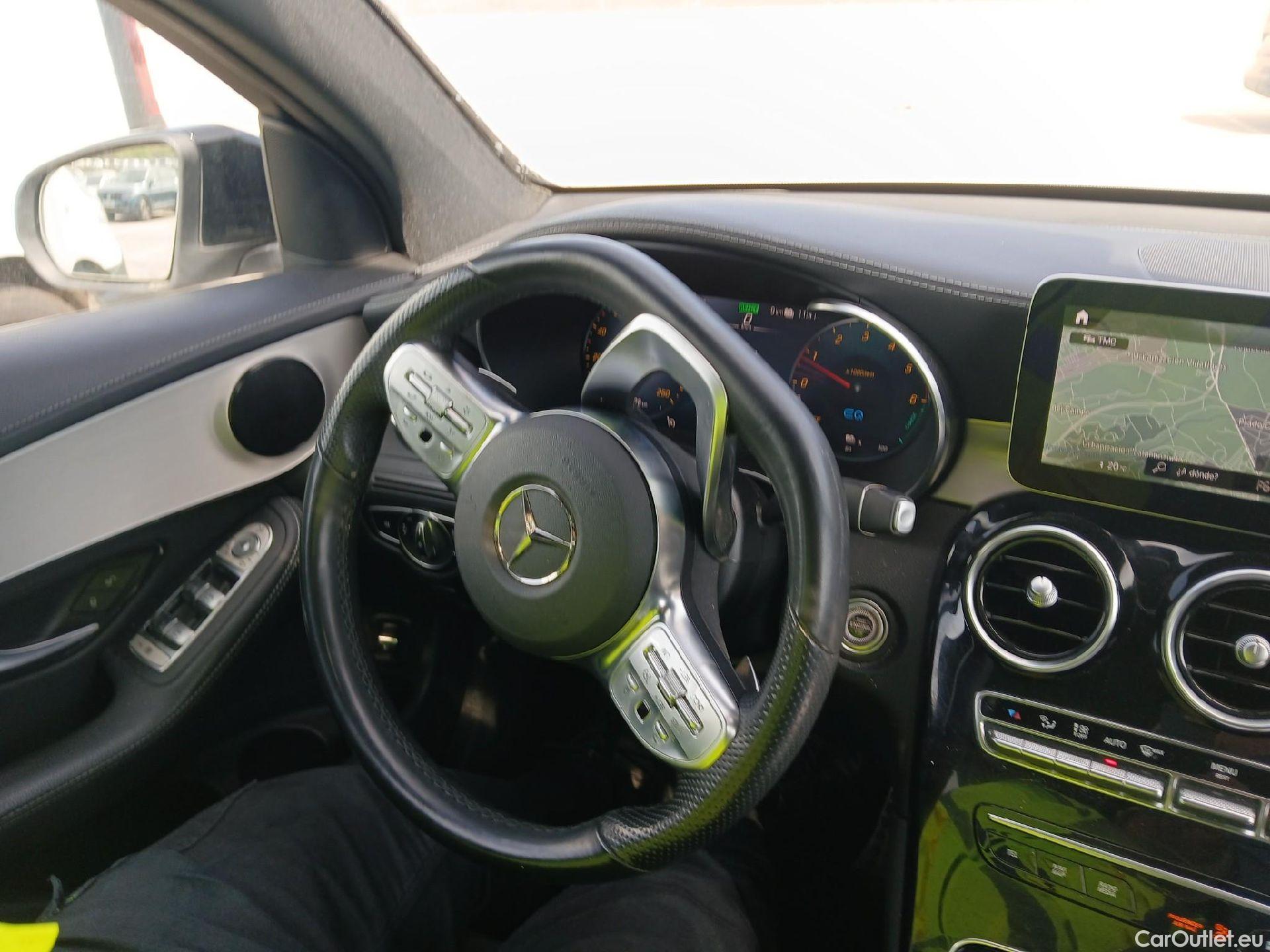  Mercedes  G-Klasee MERCEDES-BENZ GLC Coupé / 2019 / 5P / coupé GLC 300 de 4MATIC #3