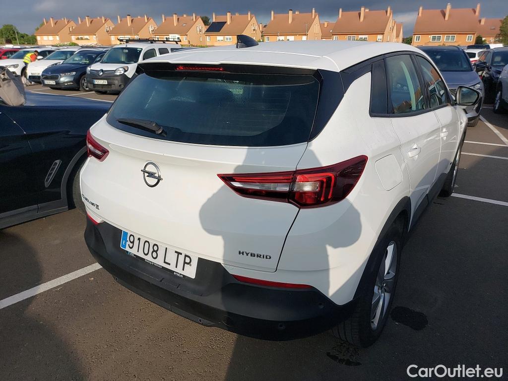  Opel   Grandland X OPEL PHEV / 2017 / 5P / todoterreno 1.6 Turbo Edition Auto 4x2 #11