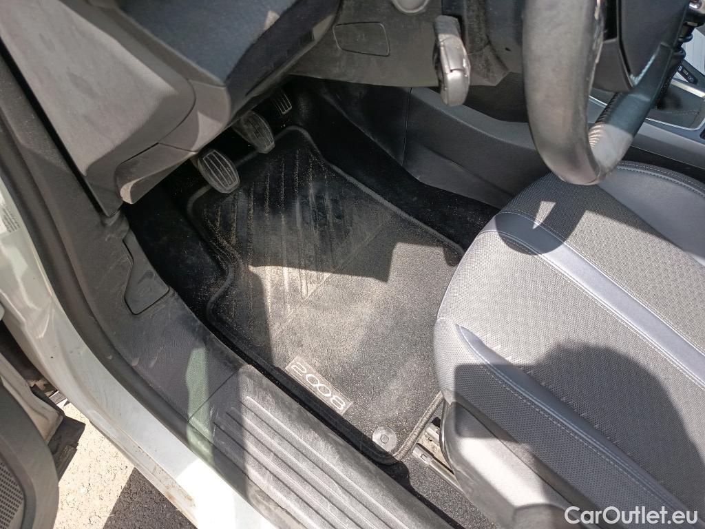  Peugeot  2008 PEUGEOT  / 2019 / 5P / todoterreno Allure BlueHDI 100 S&S BVM6 #6