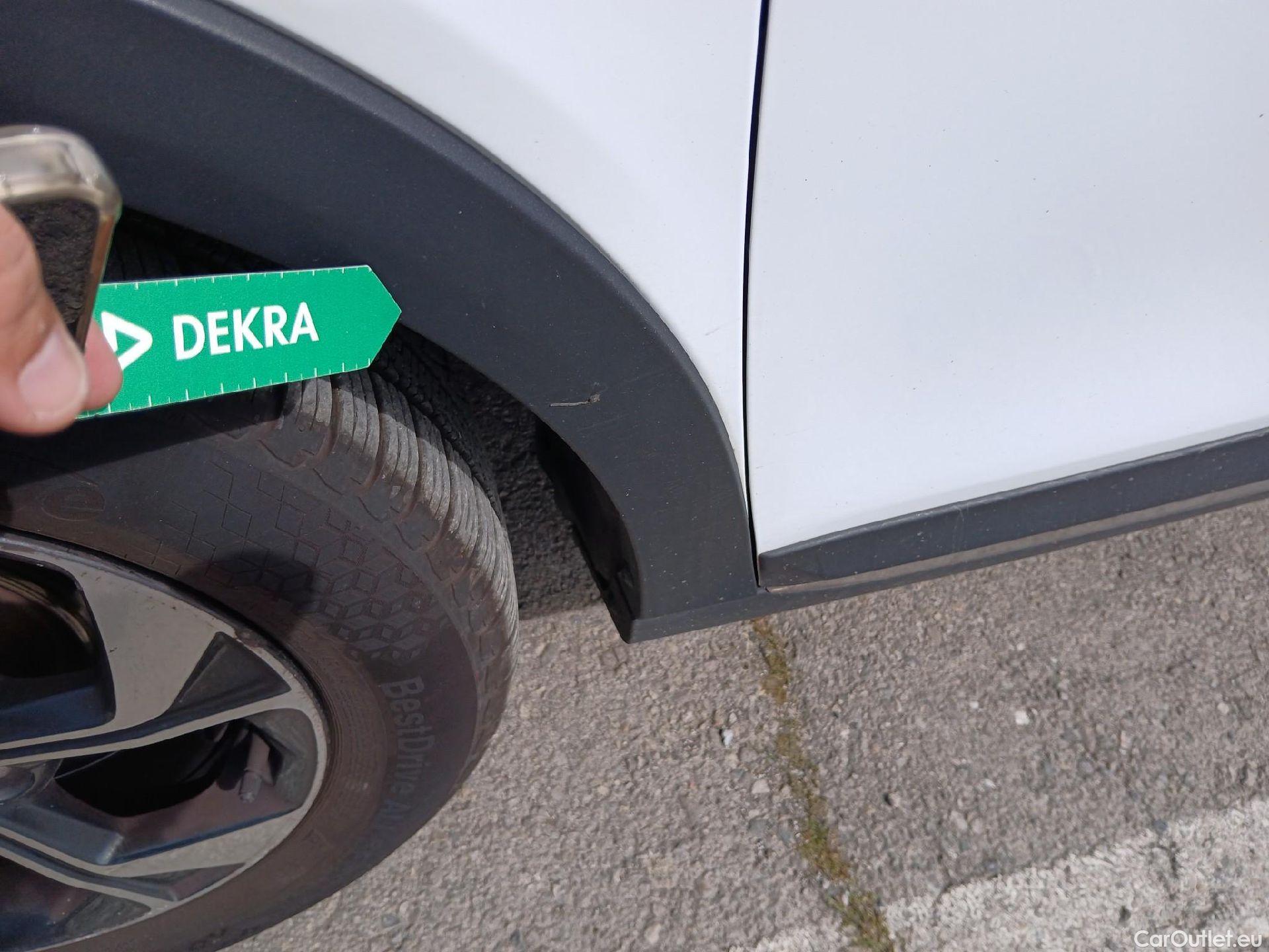  KIA  XCeed KIA  / 2022 / 5P / todoterreno 1.0 T-GDi Drive 88kW (120CV) (AC) #26