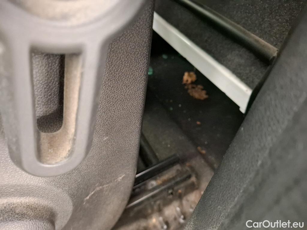  Citroen  Berlingo  Fourgon Club L2 (Long) 1.6 BlueHDi 100CV BVM6 E6 #24