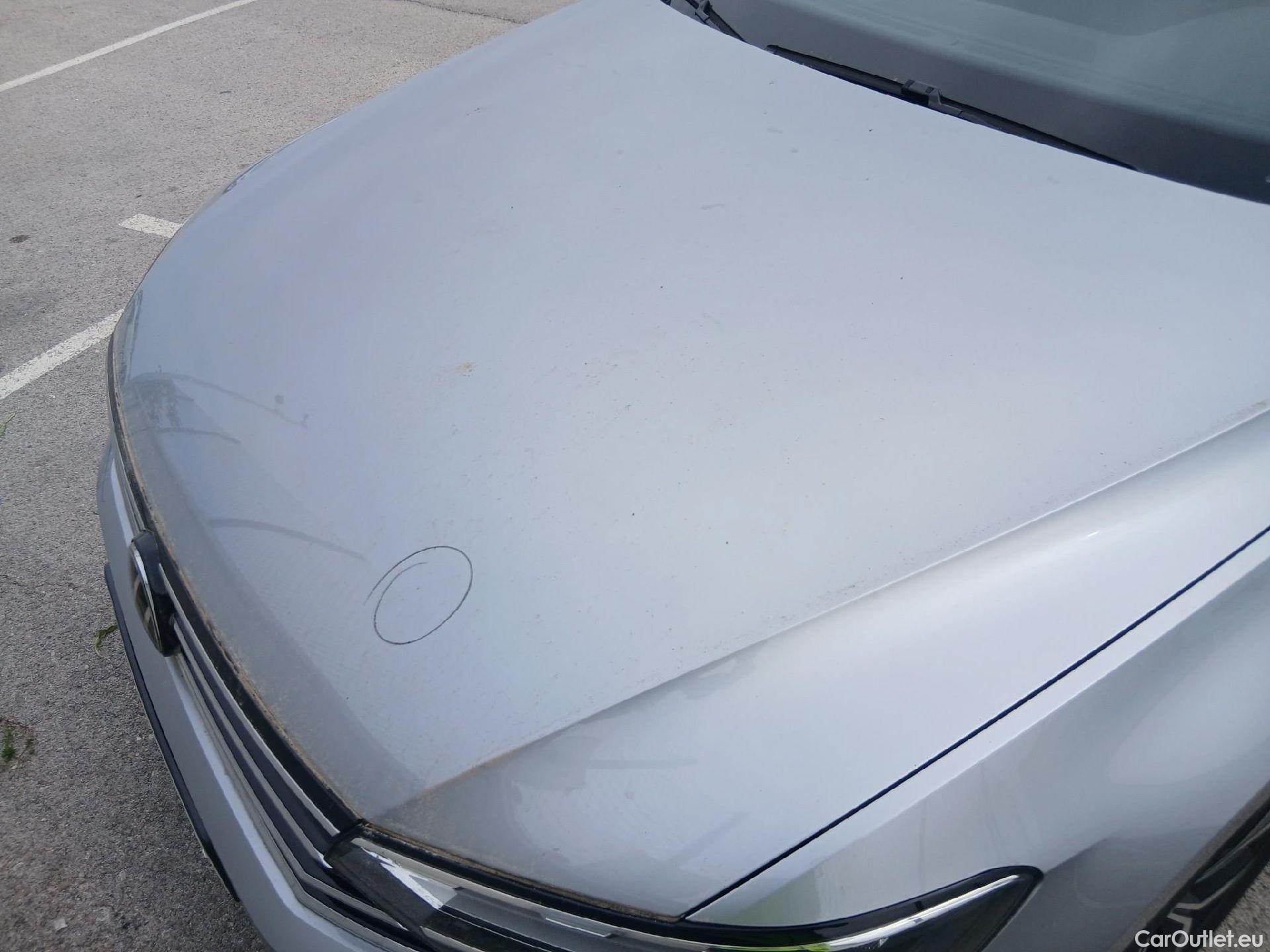  Volkswagen  Passat VOLKSWAGEN  / 2019 / 4P / sedán Executive 2.0 TDI 110kW (150CV) DSG #28