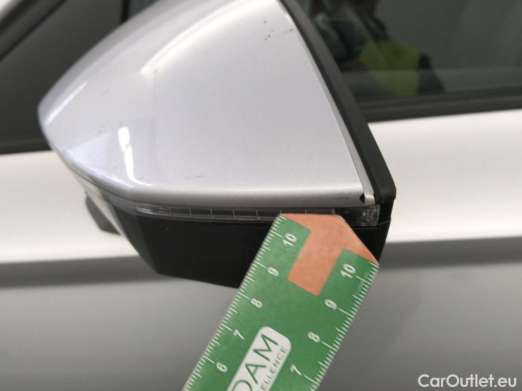  Seat  ATECA SEAT  / 2016 / 5P / todoterreno 1.0 TSI 81kW St&Sp Style Go M(SP) #10