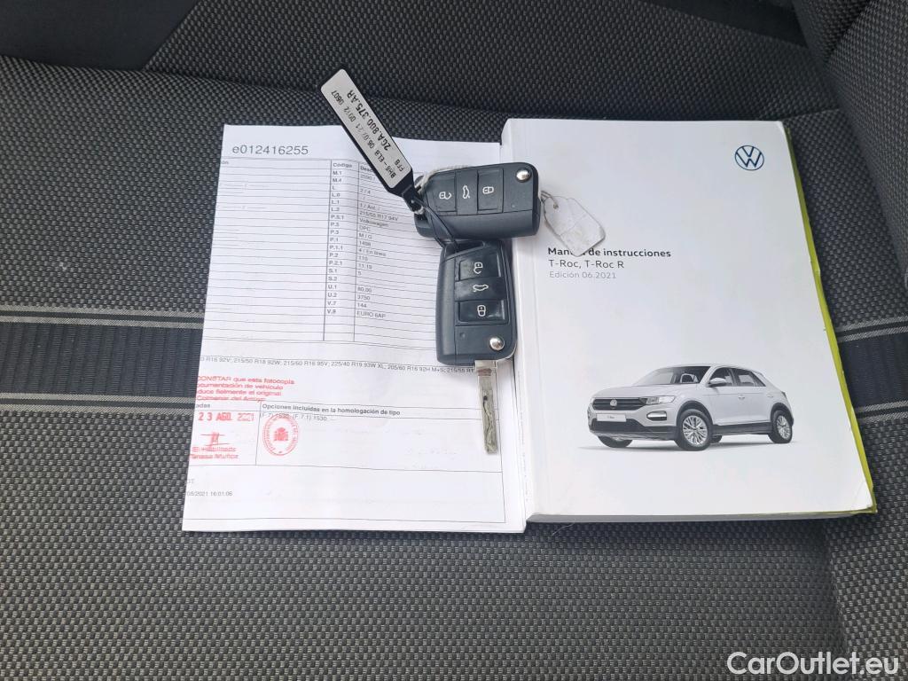  Volkswagen  T-ROC VOLKSWAGEN  / 2017 / 5P / todoterreno Advance 1.5 TSI 110kW (150CV) DSG #18