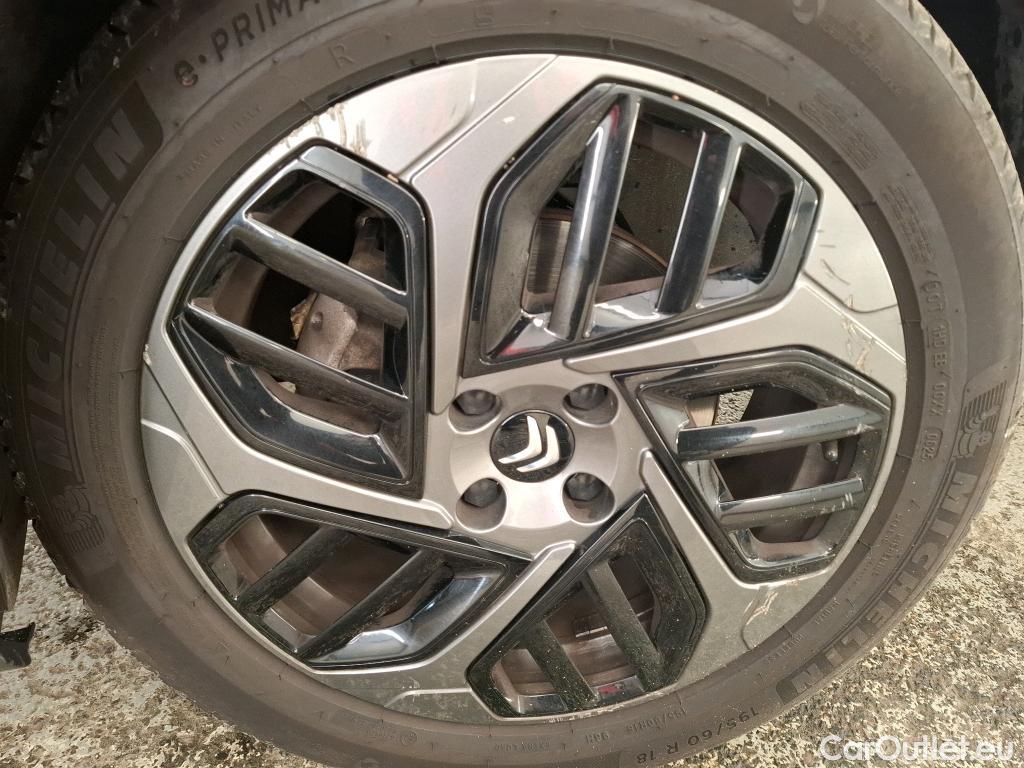  Citroen  C4 CITROEN  X / 2022 / 4P / Berline PureTech 130 S&S EAT8 Feel Pack #17